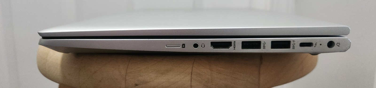 HP Probook 640 G8 14″ FHD Laptop Intel i5-1135G7 2.4GHz 8GB RAM 256GB SSD w/AC