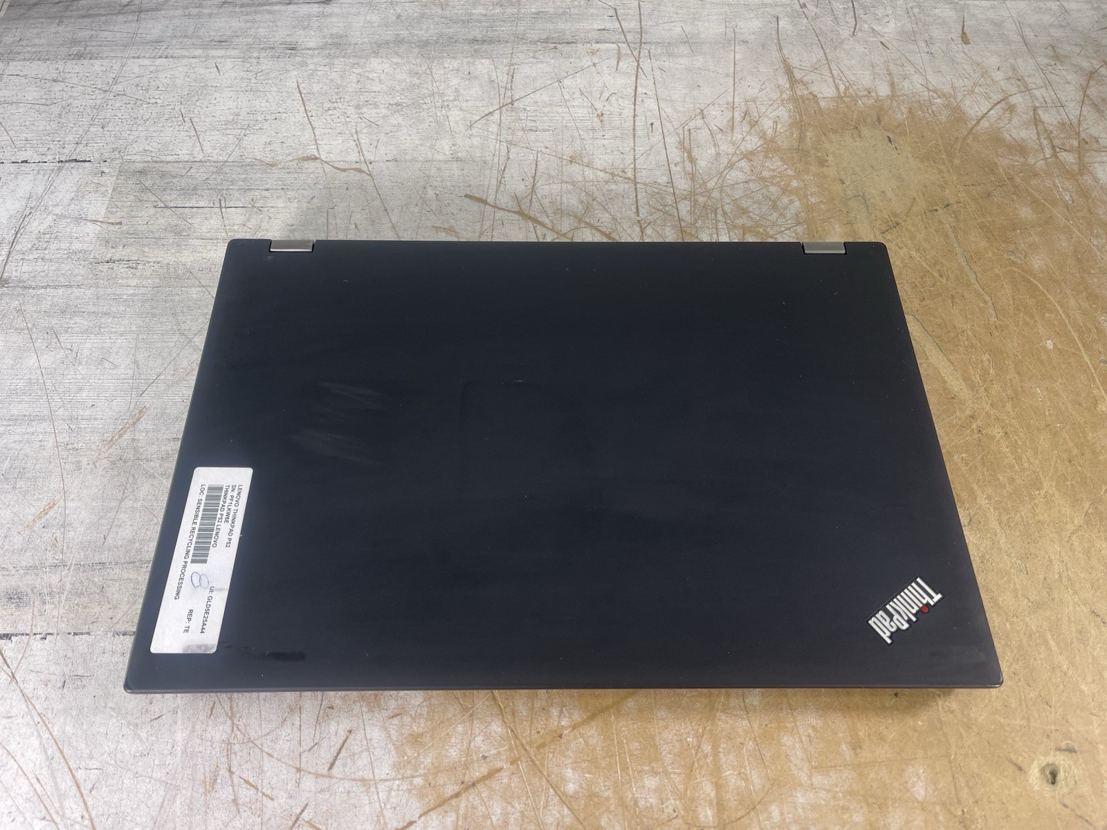 LENOVO THINKPAD P52 i7-8750H @ 2.20 GHz, 16GB RAM, NO HDD/OS