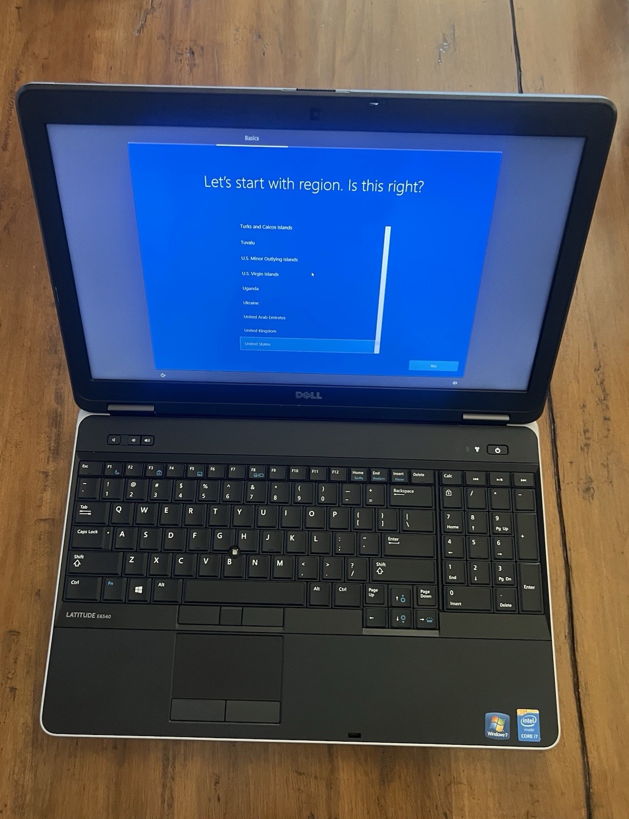 Dell Latitude E6540 15.6 in laptop. Core i7-4800MQ 2.7GHz, 16GB Ram, 250GB