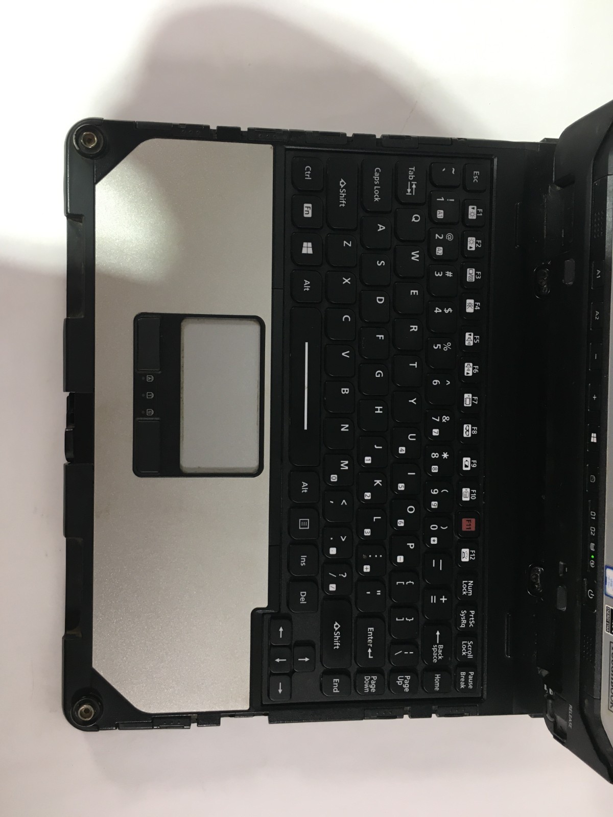 Panasonic Toughbook CF-33 i5-7300U 2.60GHz 256GB SSD 16GB FAIR BATT LOCKED w/ AC