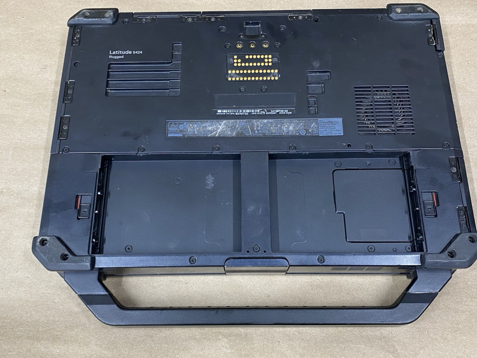 Dell Latitude 5424 Rugged – 14″ FHD – i5-8350U – 16GB – 256GB – Win10 Pro – READ