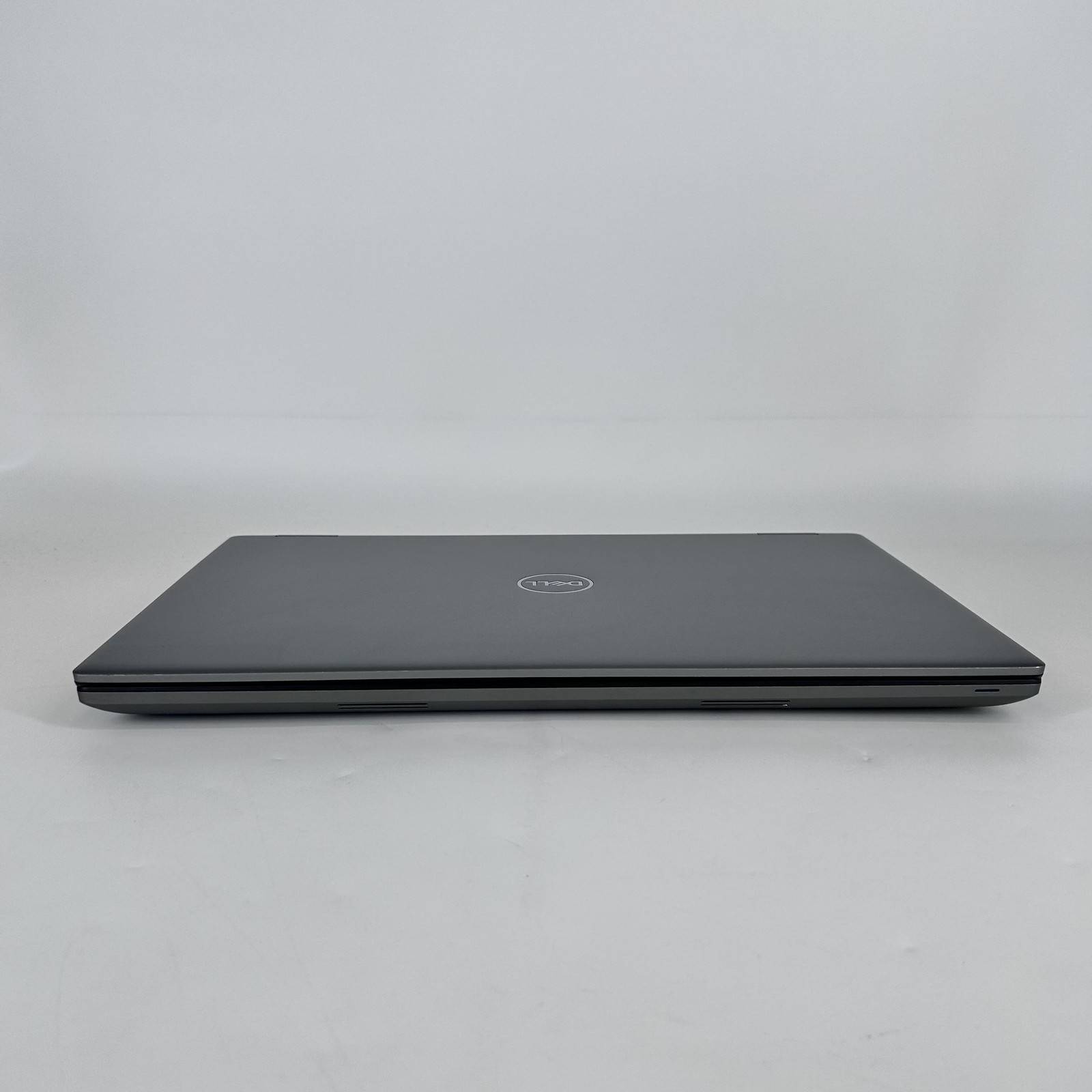 Dell Precision 7770 17.3 FHD 2.3 GHz i9-12950HX 32GB 512GB SSD NVIDIA RTX A5500