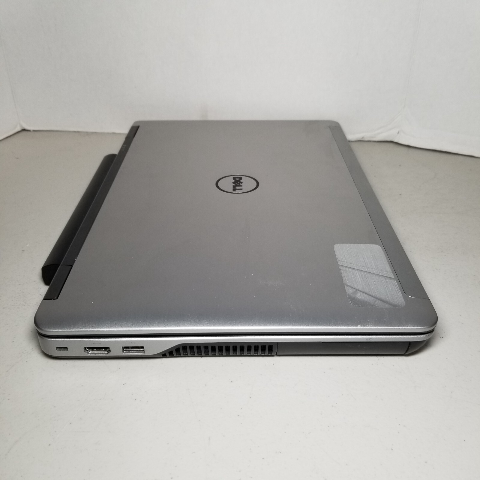 Dell Precision M2800 15.6″ i5 4210M 2.60GHZ 8GB RAM No HDD/SSD/OS! #69