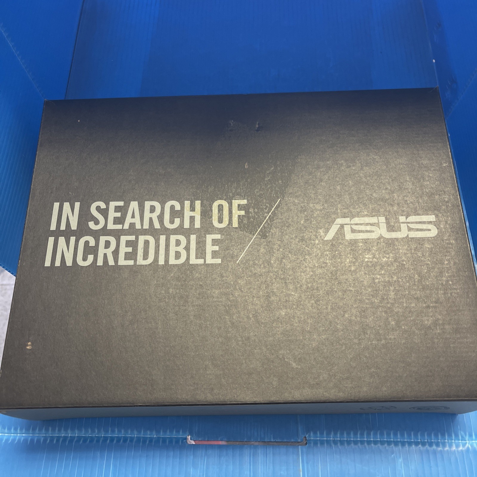 ASUS Q302L 13.3″ Intel Core i3-520U Win10 Home 500GB HDD 6GB RAM