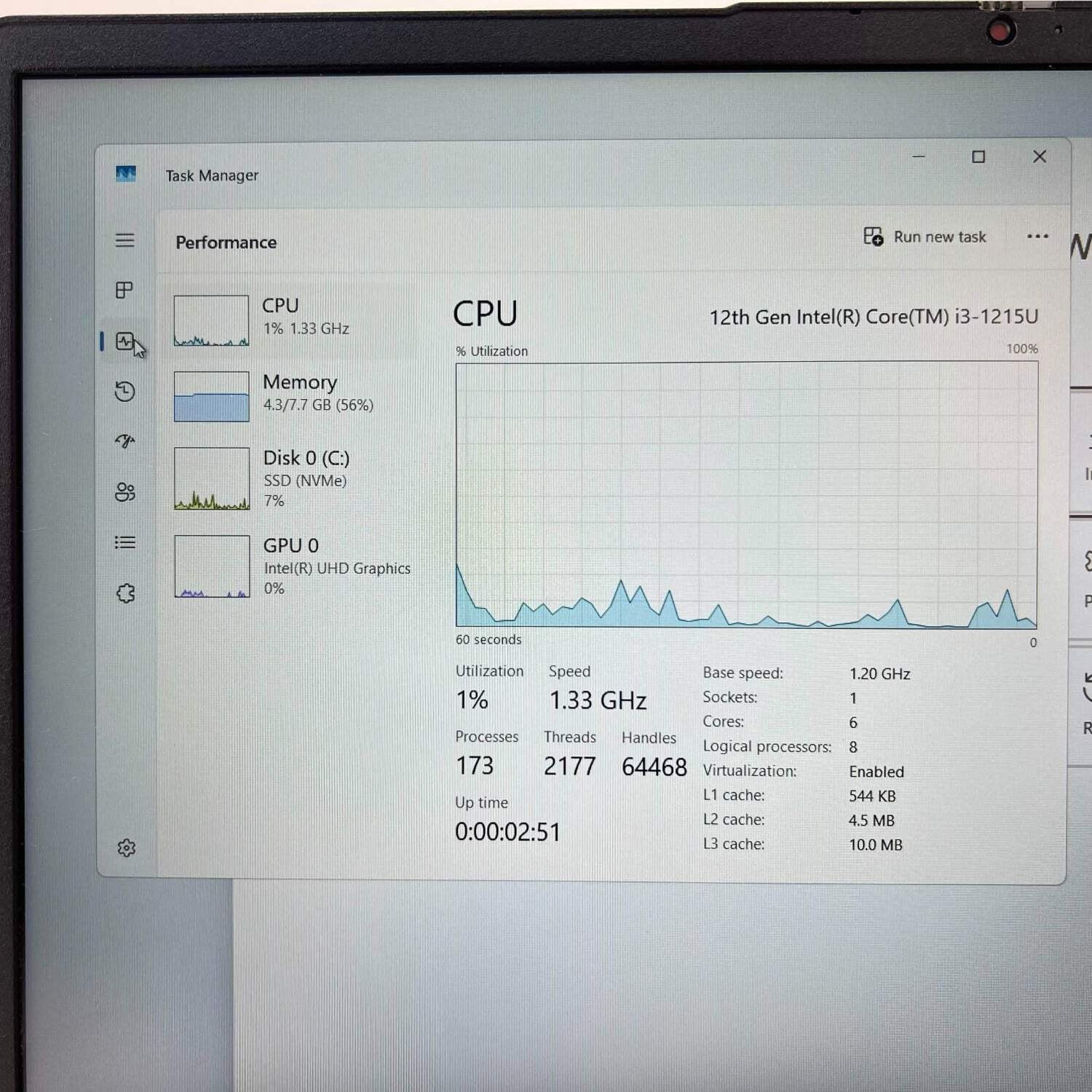 Lenovo ideapad 1i 15IAU7 15.6″ i3-1215U 1.2GHz 8GB RAM 256GB SSD