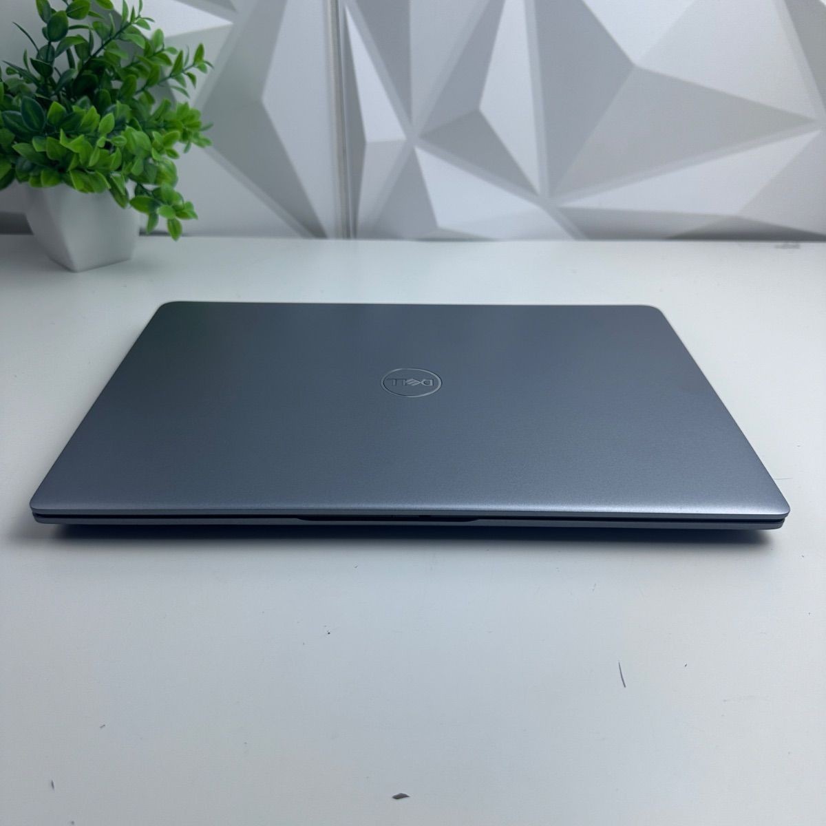DELL Latitude 3340 Laptop, 13.3″ FHD, i5-1345U, 16GB, 256GB SSD *Please READ*
