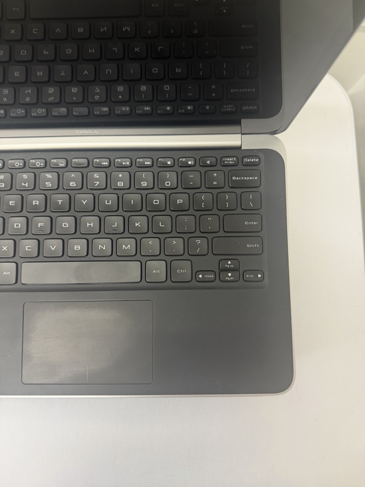 Dell XPS 13-9333 Laptop – Good Screen – Intel i7-4650U – Read Des
