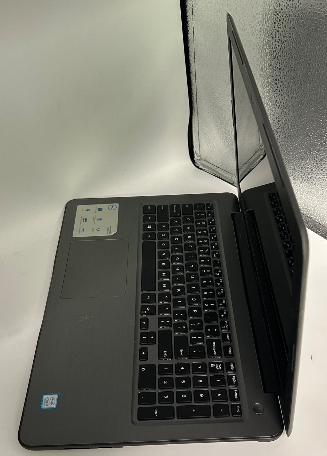 Dell Inspiron 15 5567 Intel Core i7-7500U Read Complete Description