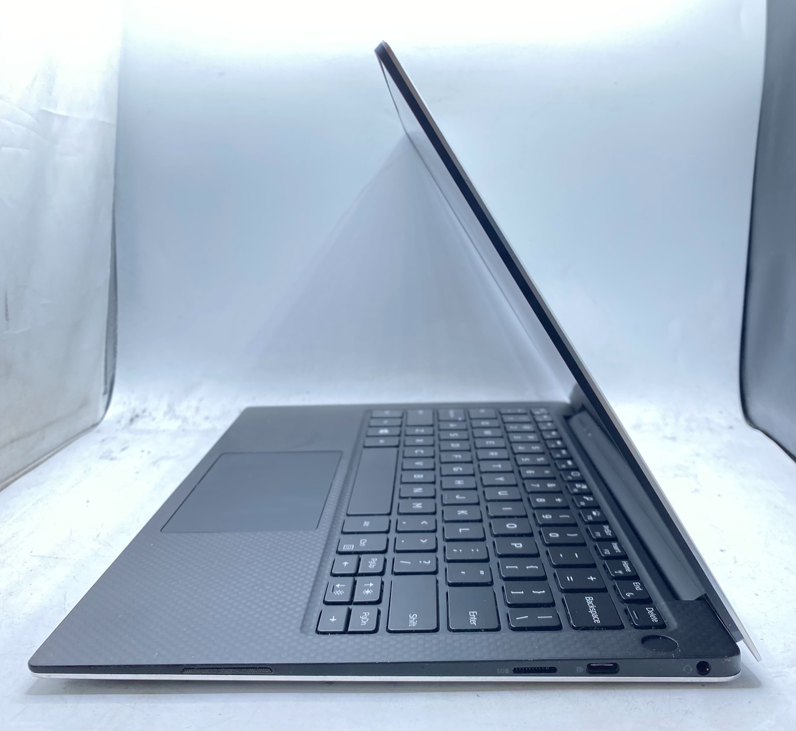 Dell XPS 13 9370 13.3″ Laptop Intel Core i5-8350U 8GB RAM 256GB SSD