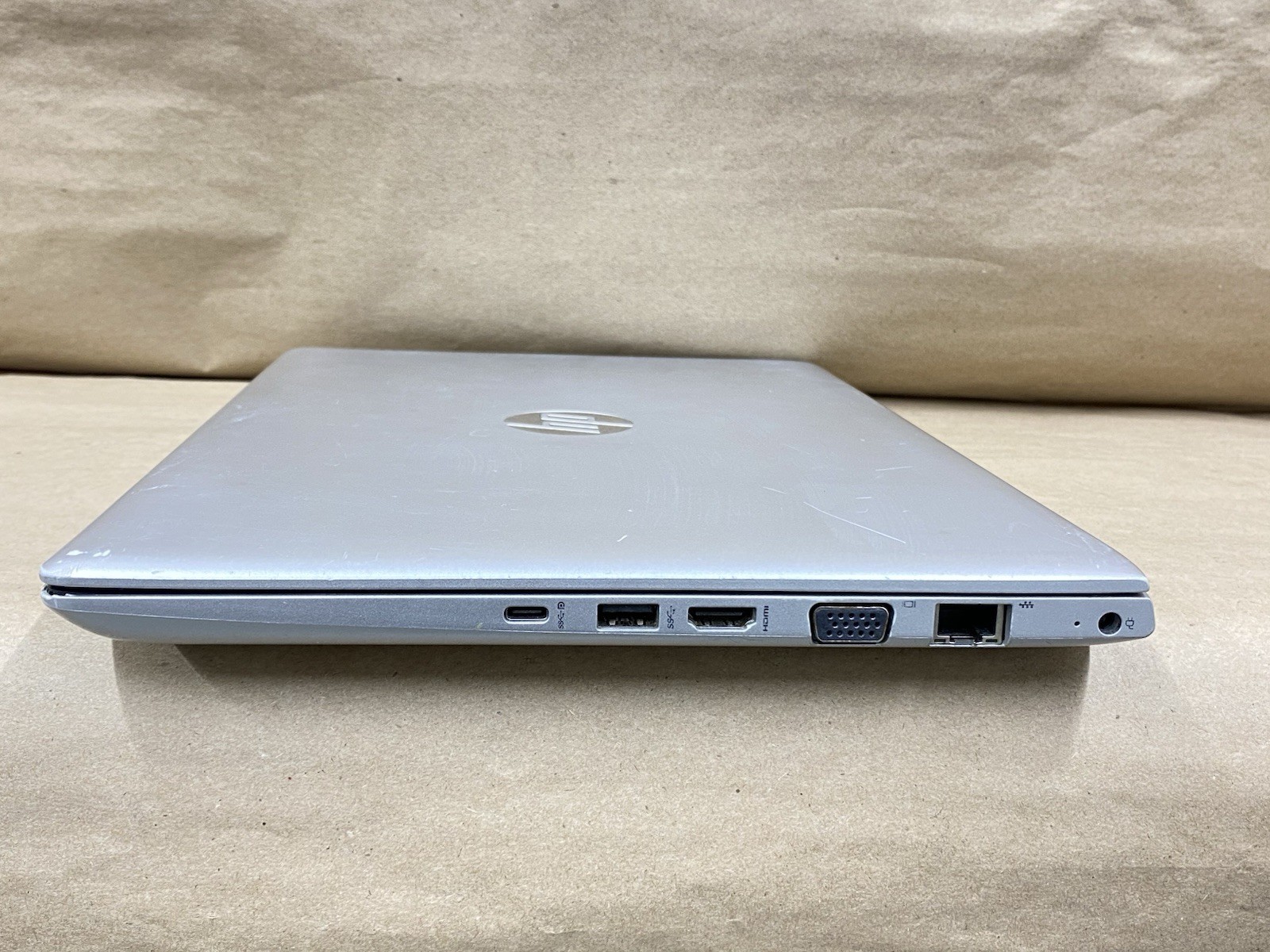 HP 440 G5 – 14″ 1366×768 – i5-8250U – 4GB – 128GB SSD – Win 11 Pro READ