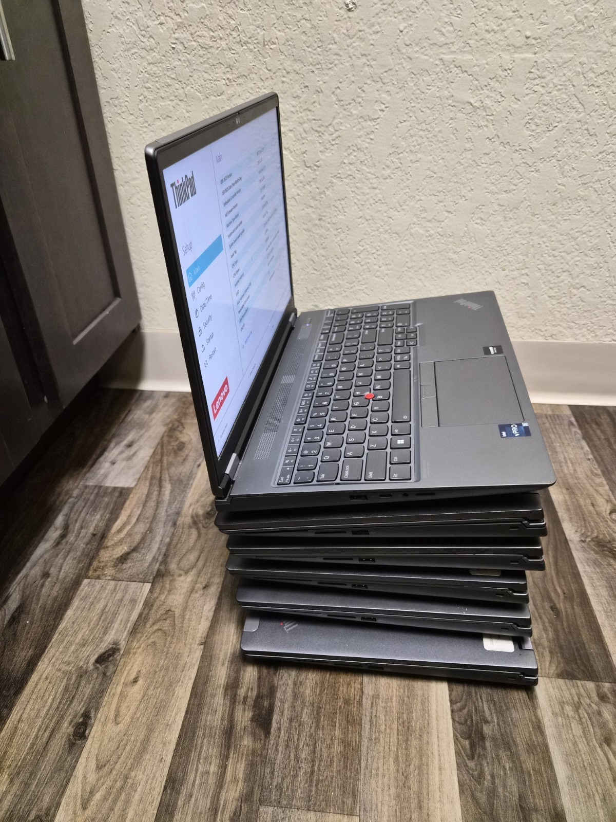 Lenovo ThinkPad P16 Gen 2 Intel Core I7 12th Gen 16GB Ram No SSD As-Is