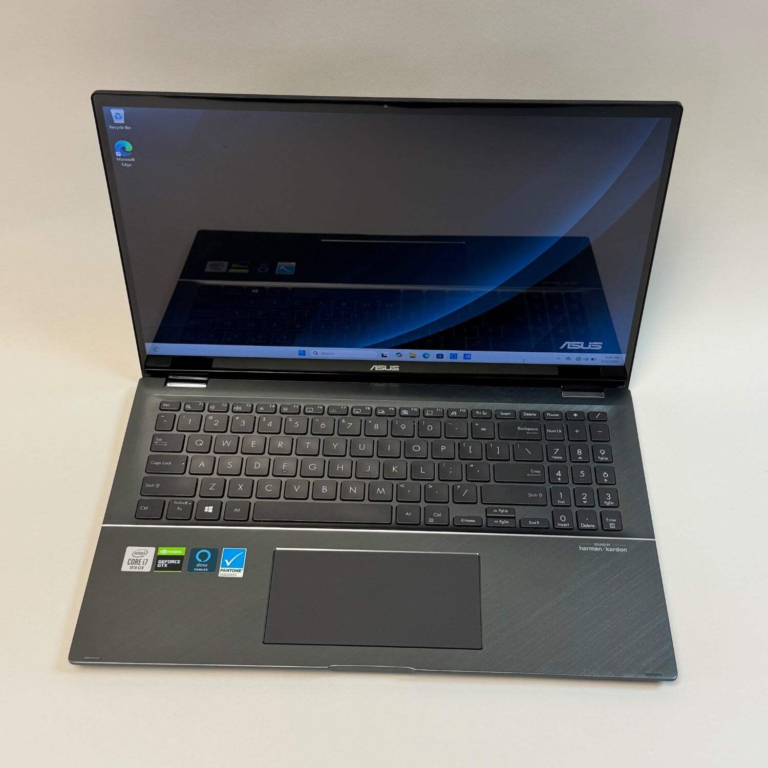 Asus Zenbook Flip 15 UX563FD 15.6″ i7-10510U 16GB RAM 1TB SSD GeForce GTX 1050