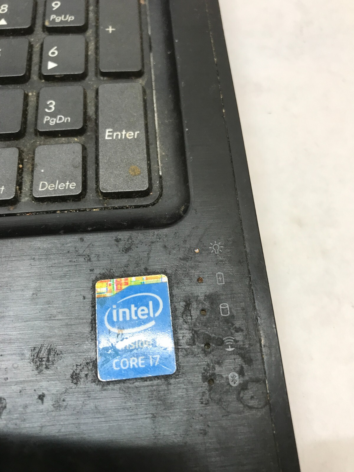 Gigabyte P25 15″ Intel Core i7-4700MQ 4GB RAM NO HDD/OS For Parts READ AS IS -DW