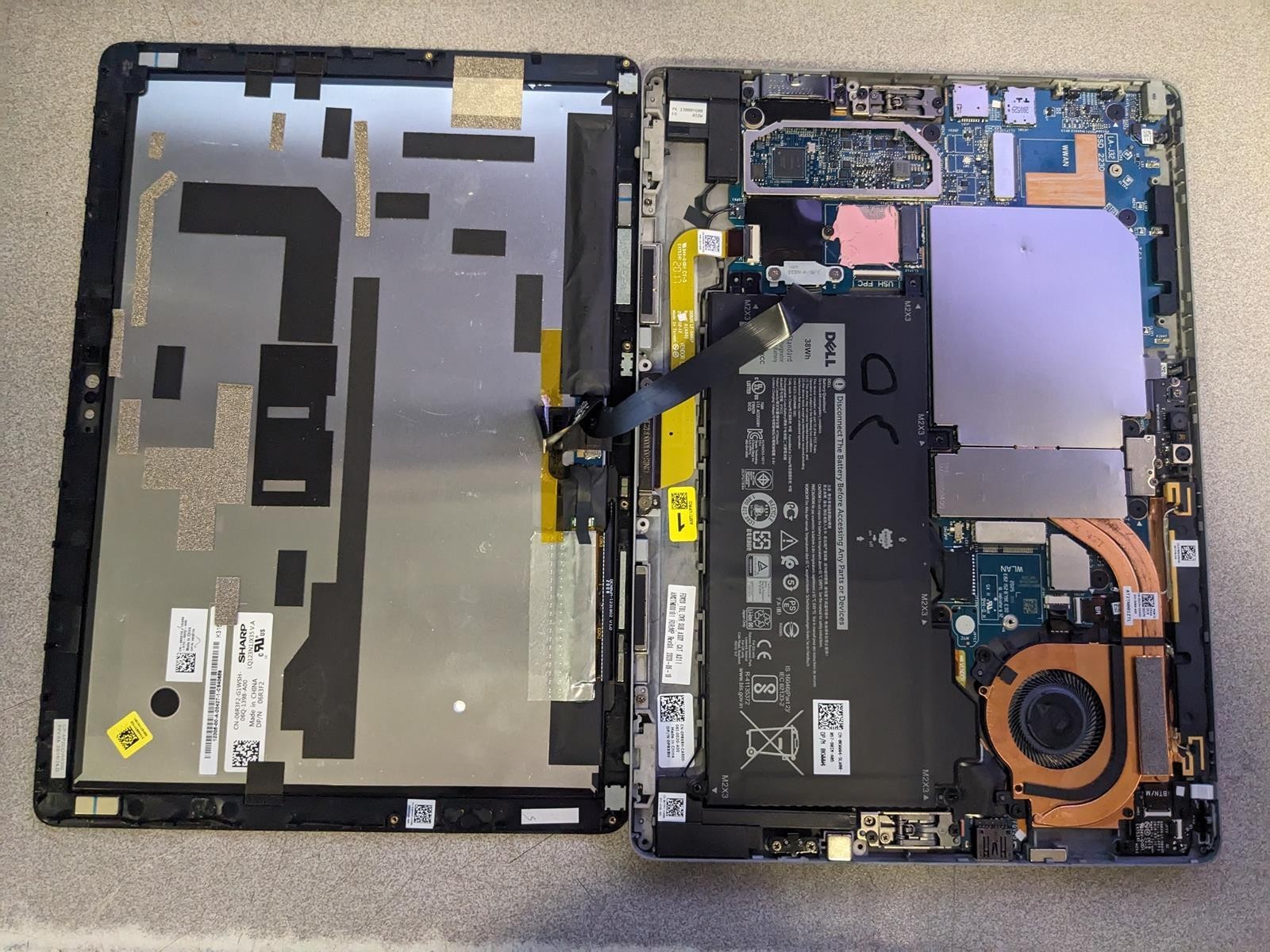 DELL LATITUDE 7210 2-IN-1 i7-10610U @ 1.8GHz, 16GB RAM, NO HDD/OS – (FOR PARTS)