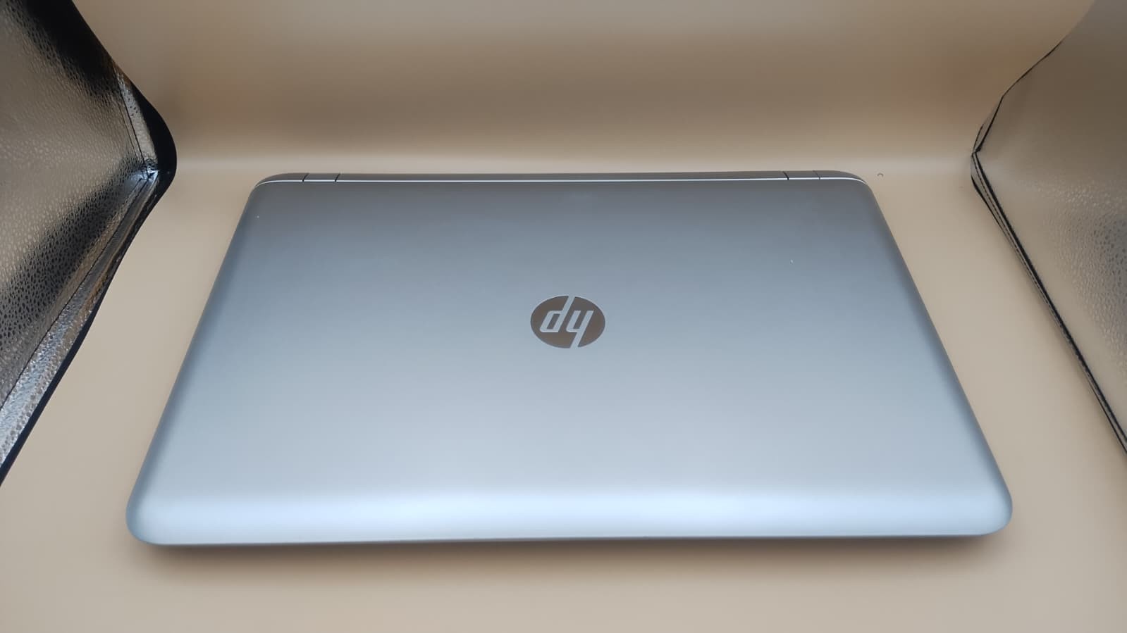 HP Pavilion 17 i7-6500U 12GB RAM 1TB HDD GeForce 940M 17.3″ Win11 Home DVD