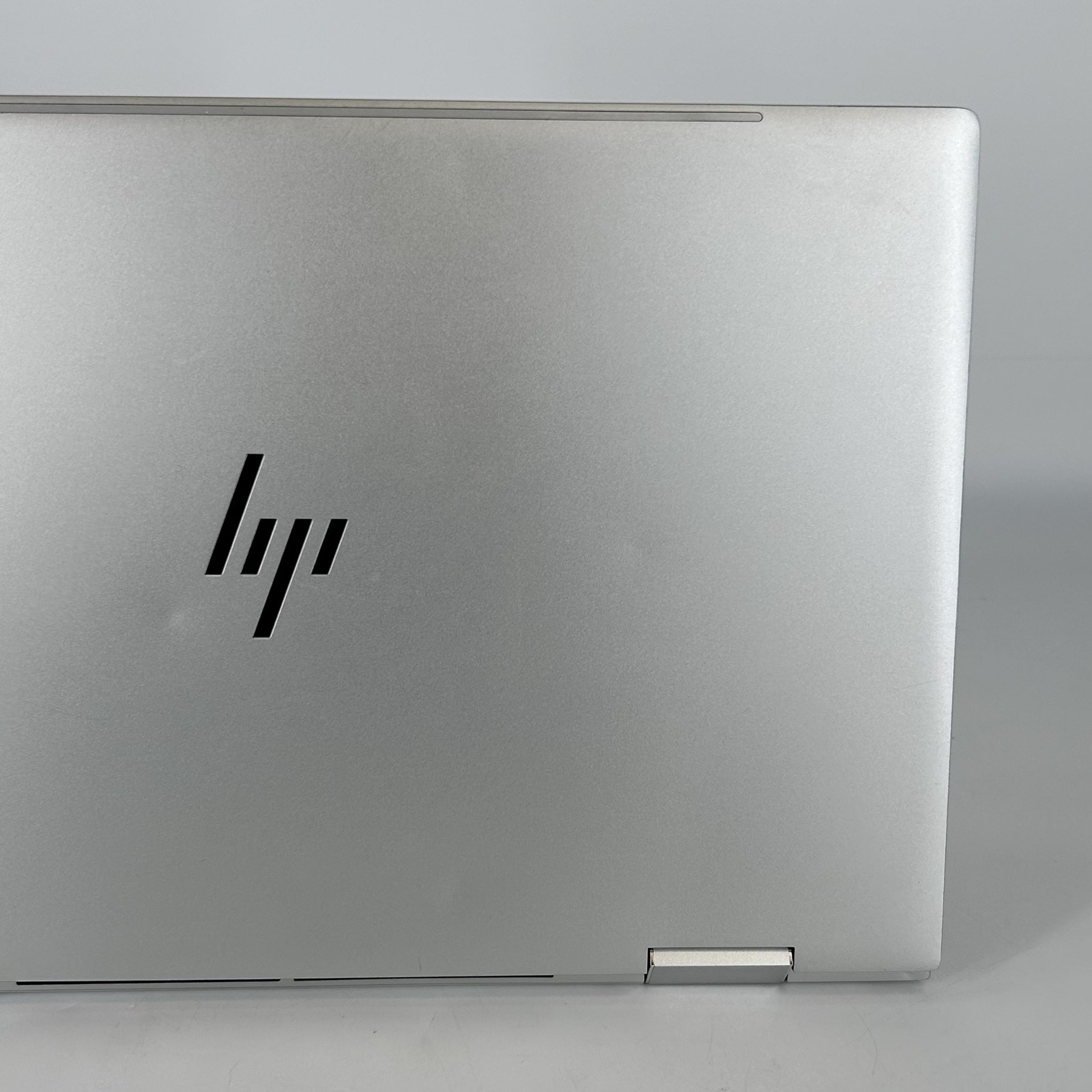 HP Envy x360 15.6 Silver FHD TOUCH i5-1135G7 2.40GHz 8GB 512GB SSD BENT FRAME