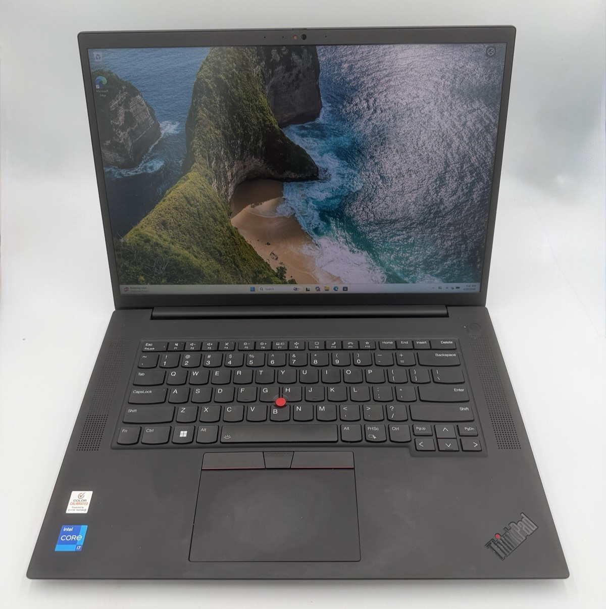 Lenovo ThinkPad P1 Gen 5 16″ WQXGA | A1000 | i7-12700H | 16GB RAM | 1TB SSD