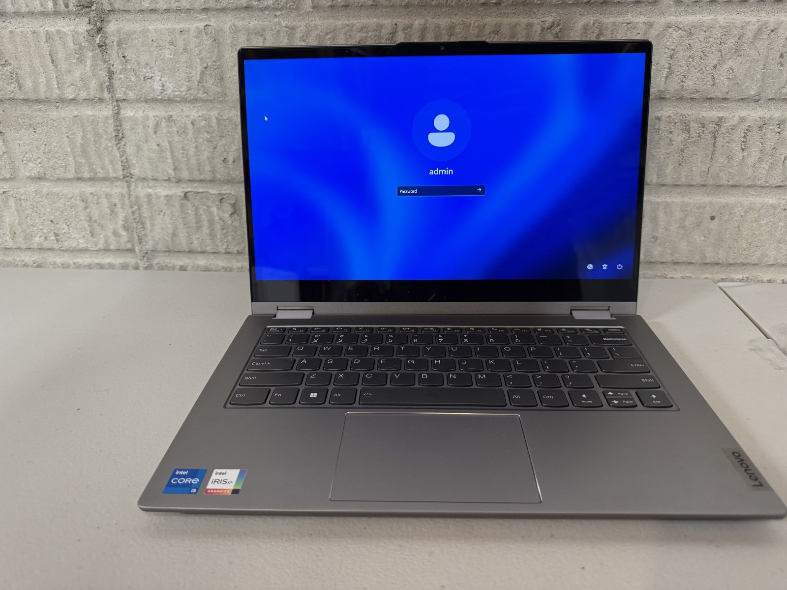 Lenovo Thinkbook 14s Yoga Intel i5-1335U Win 11 PRO 240GB 16gbRAM