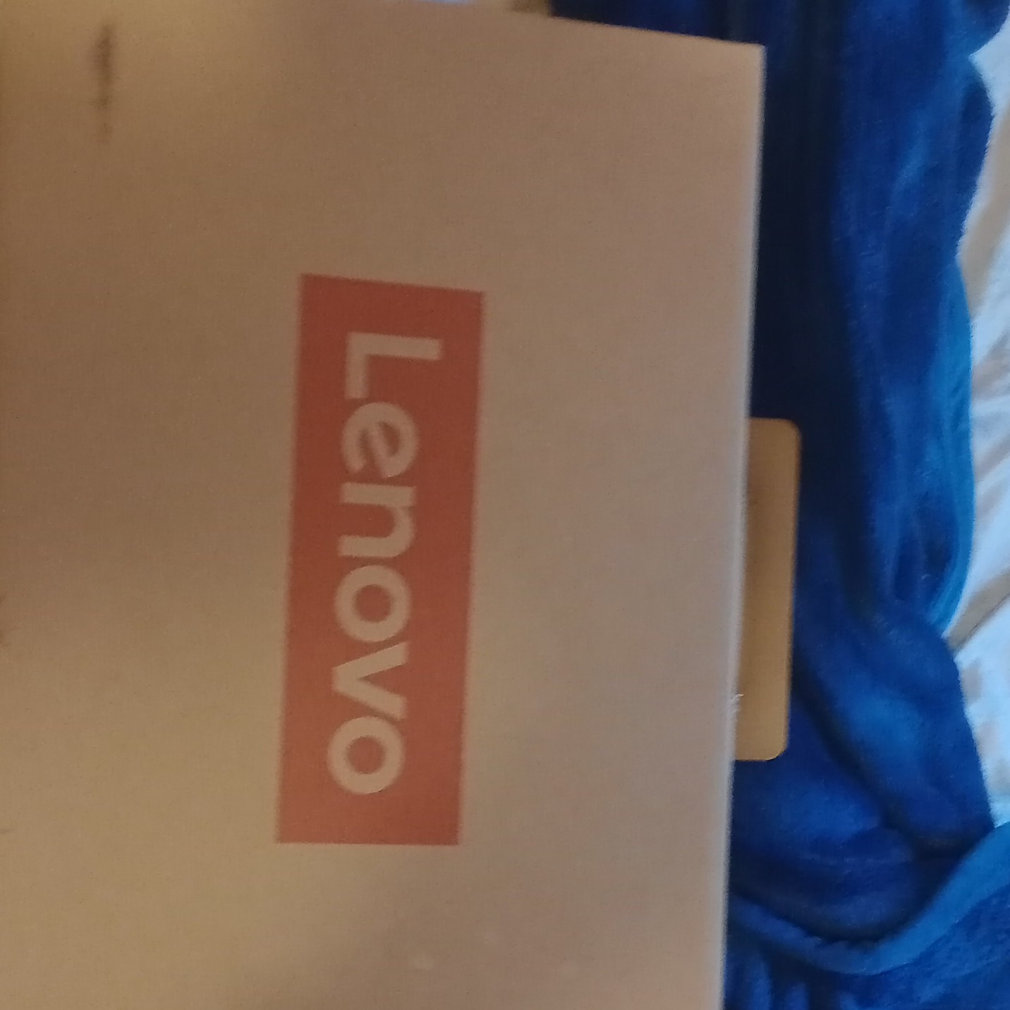 Lenovo 15.6″ Laptop AMD Ryzen 5 8GB RAM Open Box w/ Power Adapter
