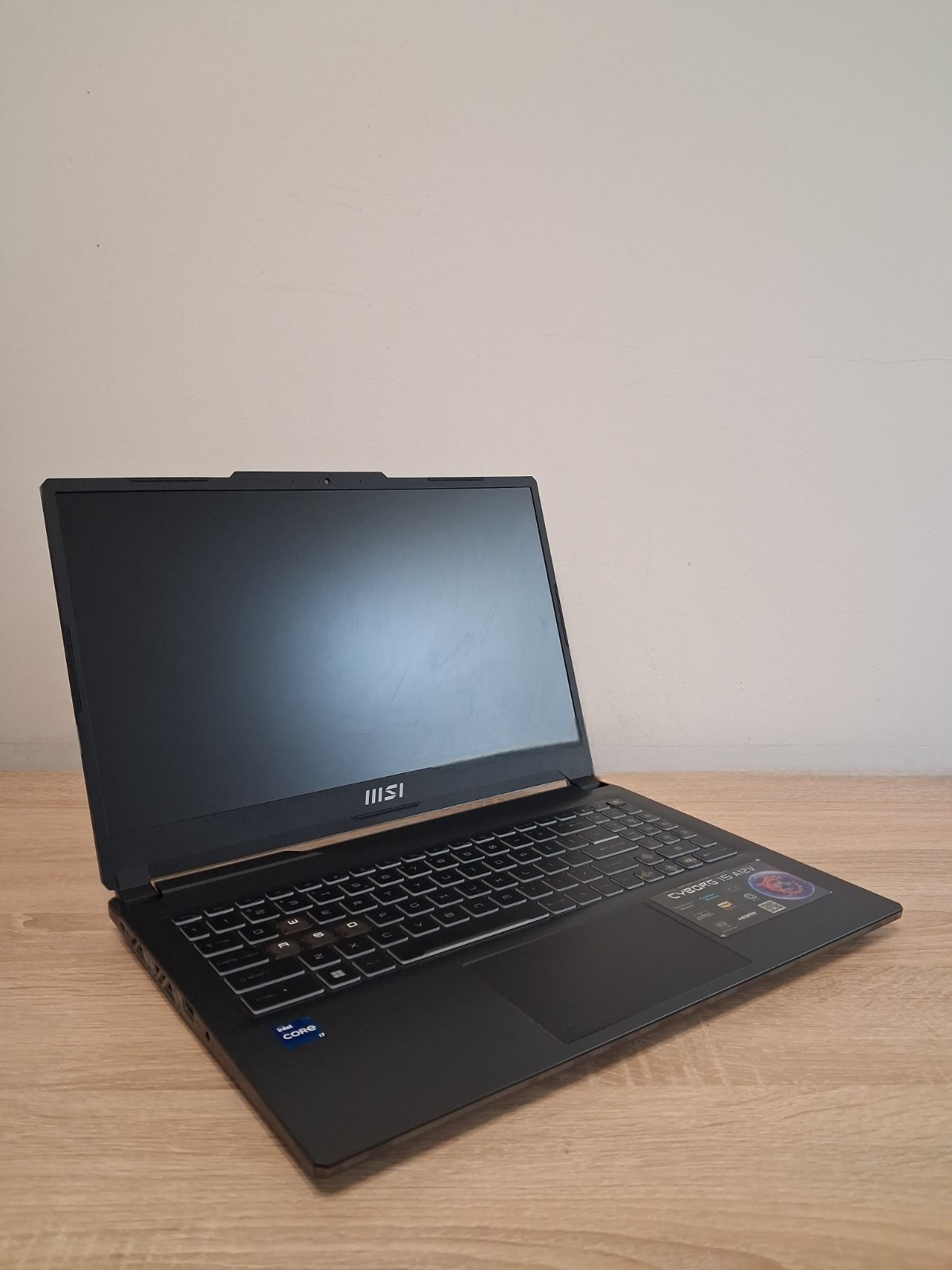 Msi Cyborg 15 A12v laptop