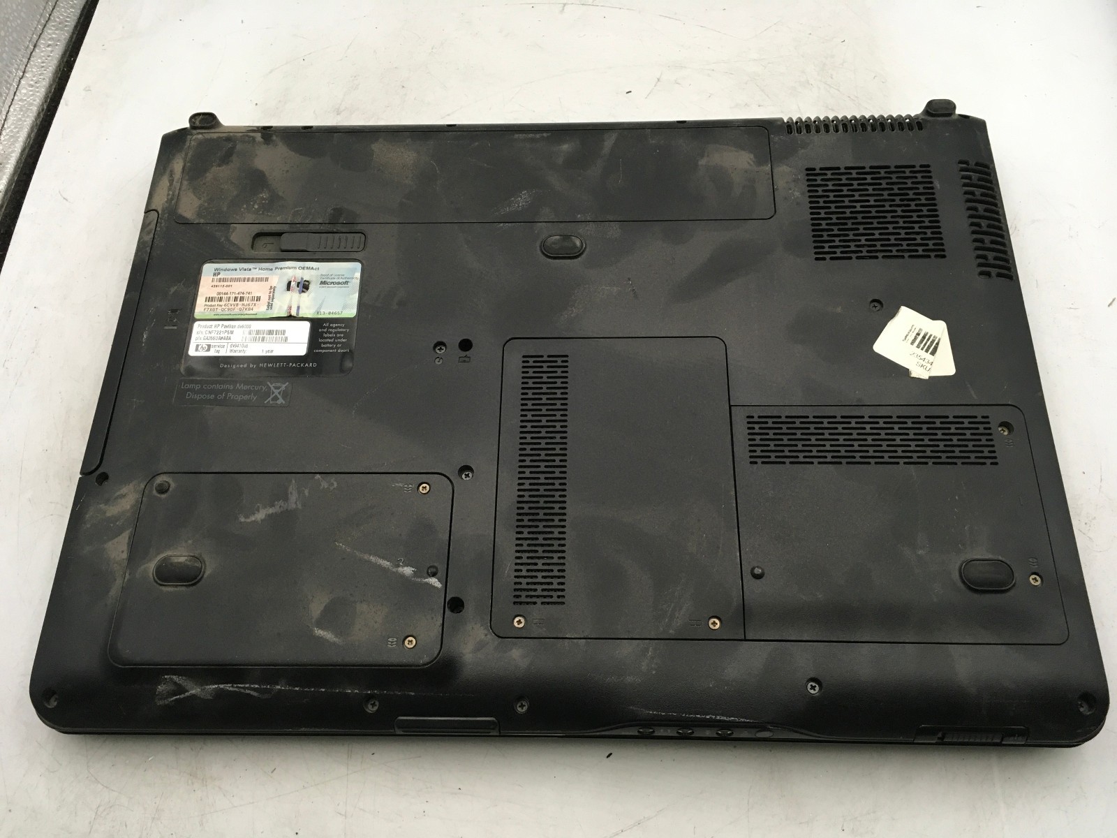 HP PAVILION DV9000 – FOR PARTS/NO BOOT – AMD TURION 64 – 1GB RAM – READ DESC -BB