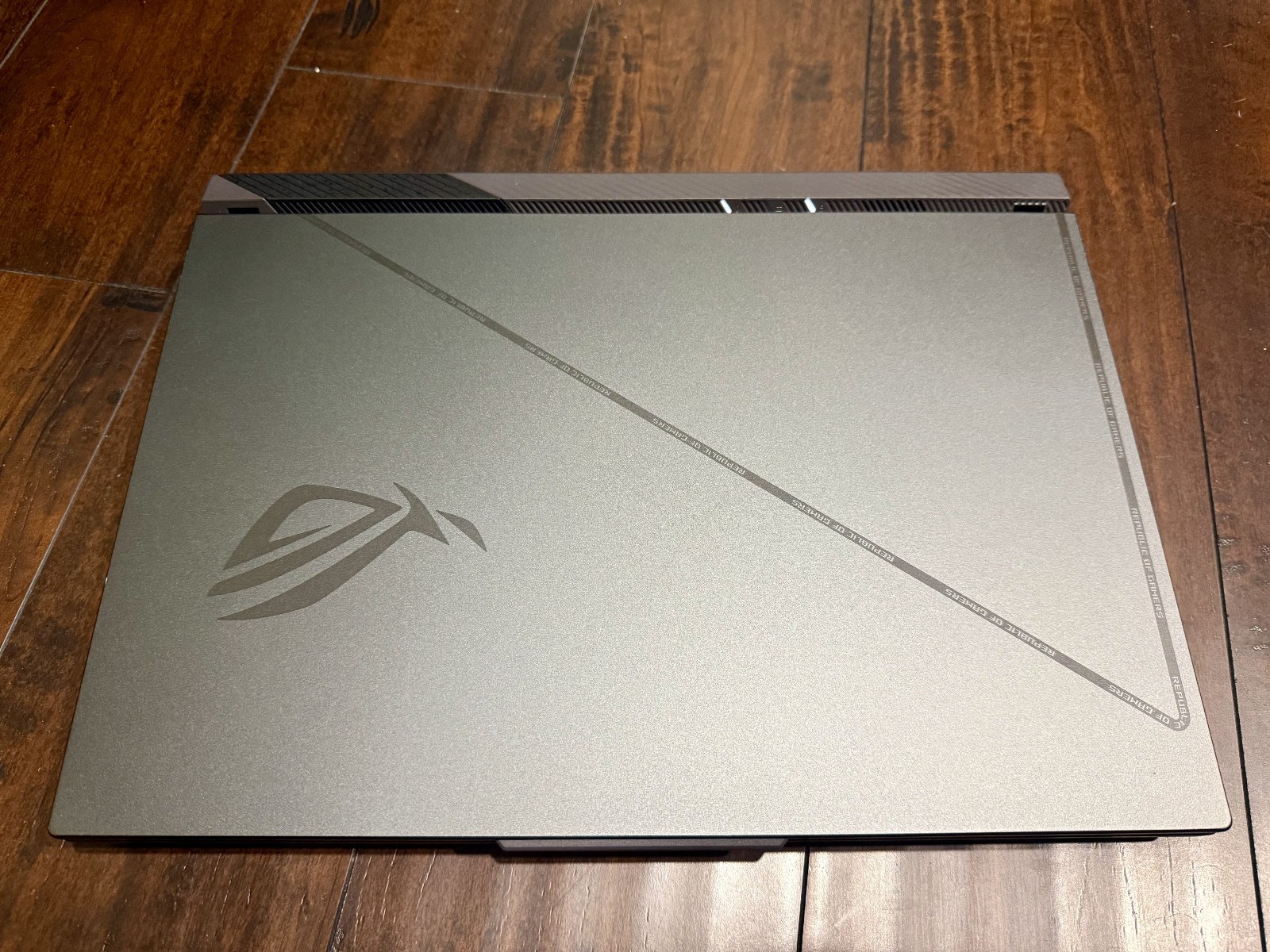 ASUS ROG Strix G16 i9 RTX 4070 2TB (64GB or 32GB RAM option) QHD+ 3ms