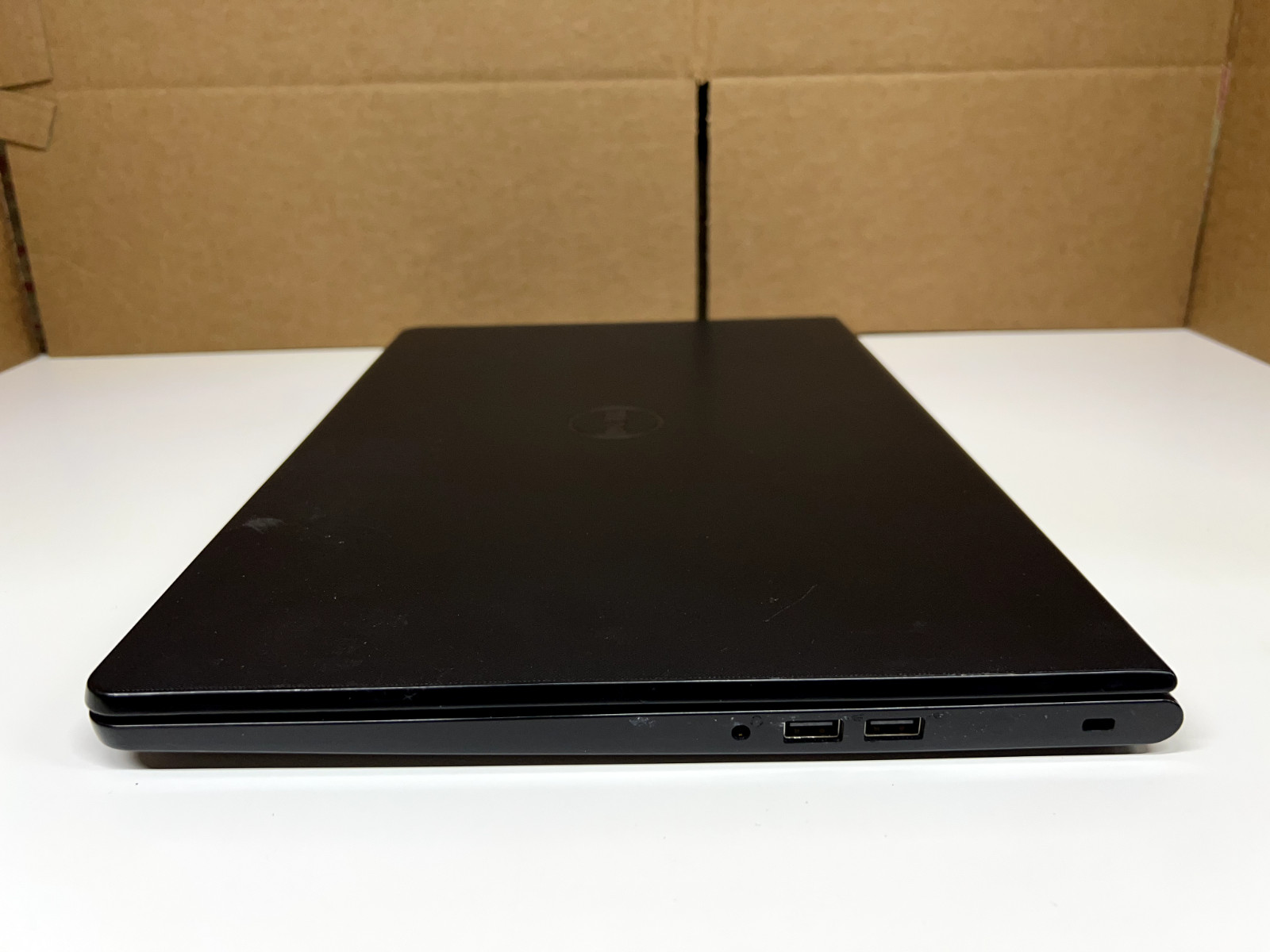 Dell Inspiron 3552 Laptop PC 465GB Hard Drive 4GB Memory Intel N3700 Win 10