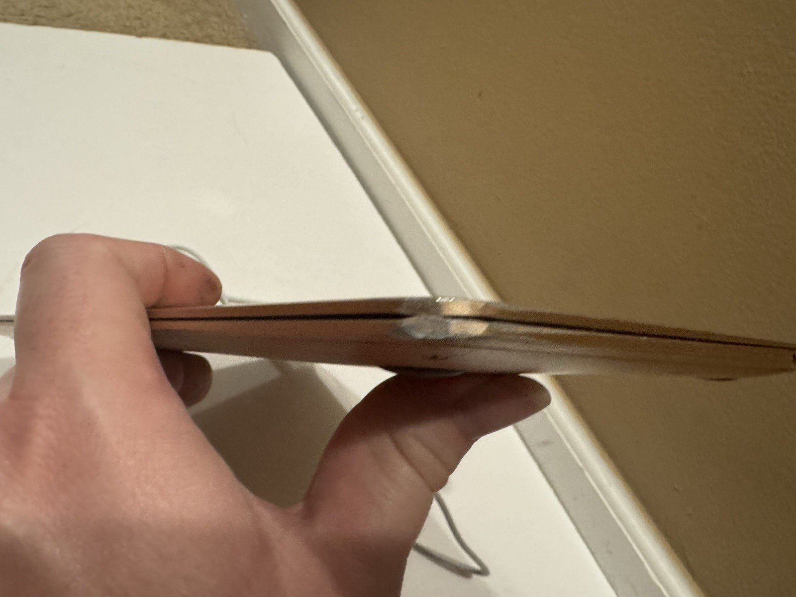 MacBook Air 13″ A2337 FOR PARTS, REPAIR Password LOCKED Internal Cracked Screen