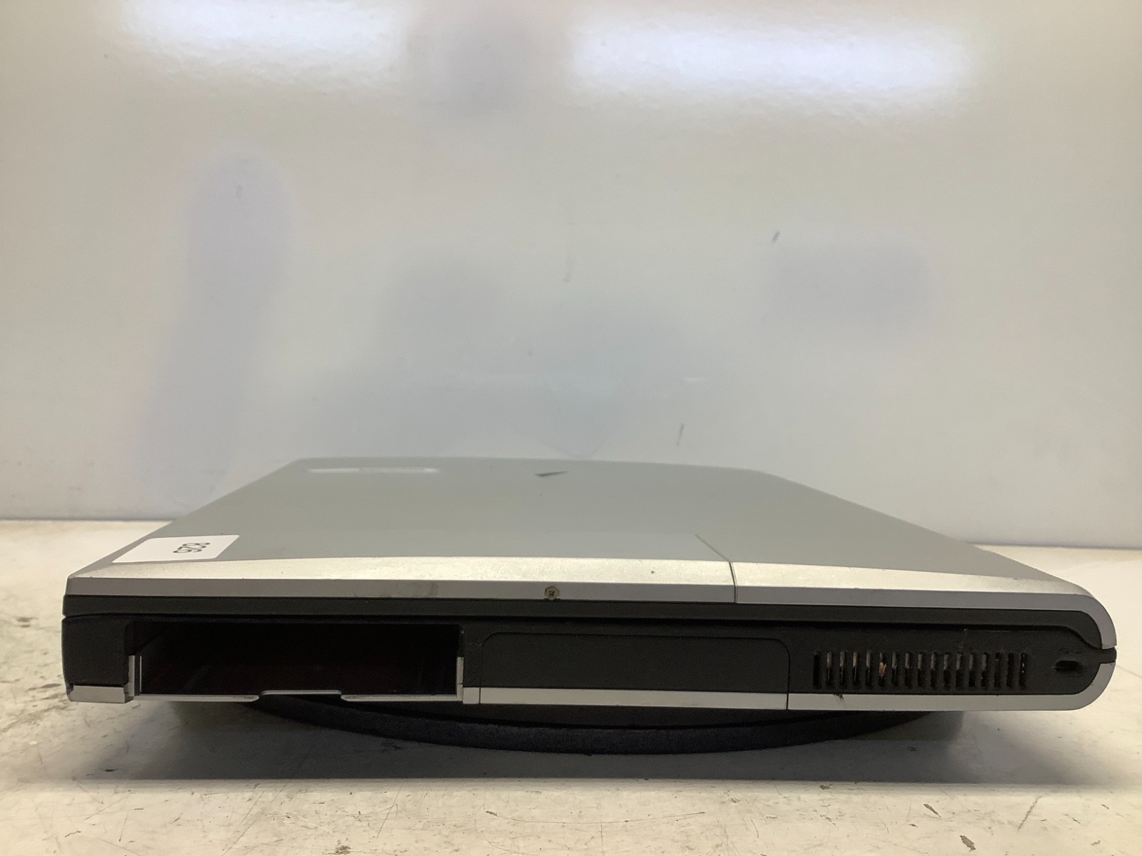 Compaq Presario 2800 Intel Pentium 4 1400MHz 256 MB NO HDD