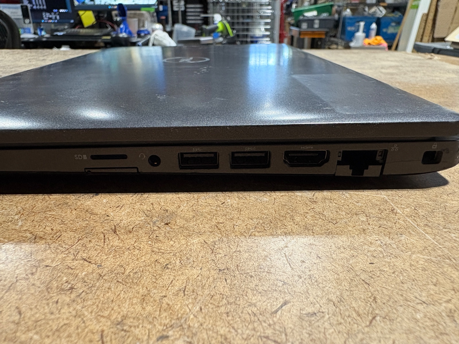 Dell Latitude 5400 i5-8365U 8GB RAM 256GB SSD 14″ FHD | No Charger/OS