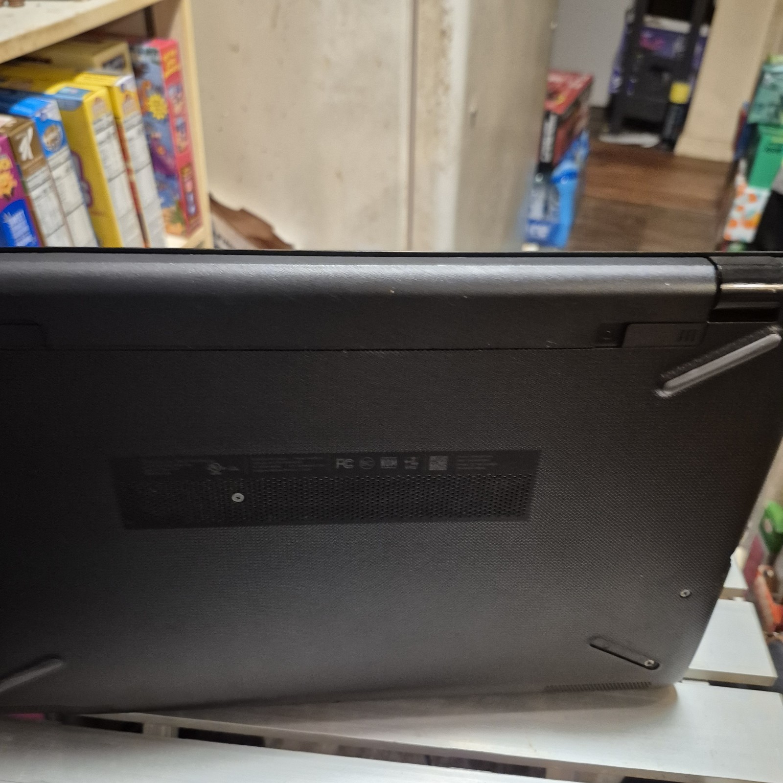 HP TPN-C129 Laptop For Parts Only