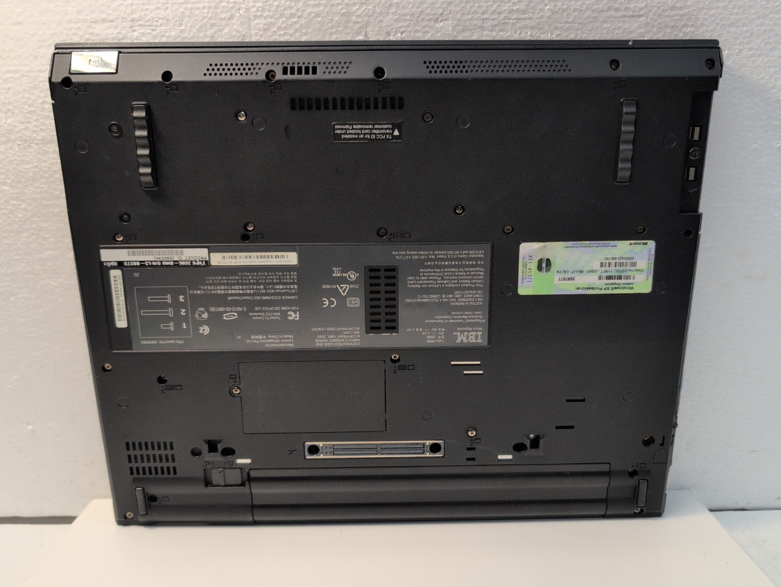 🔥 Lenovo Thinkpad T43 14″ Laptop Pentium M 1.73GHz/ 1.5GB RAM (NO HDD/CADDY)-