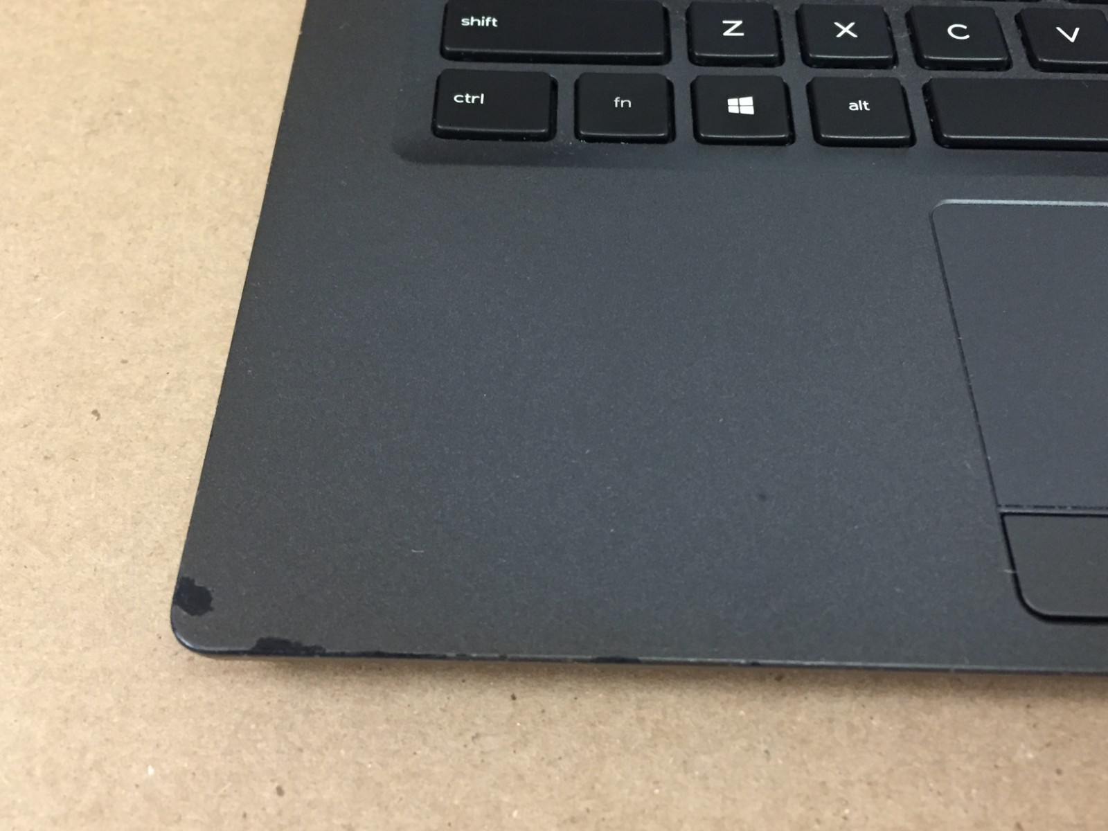 Dell Latitude 7400 14″ FHD Laptop Core i7-8665U 8GB RAM 512GB SSD w/AC Adapter
