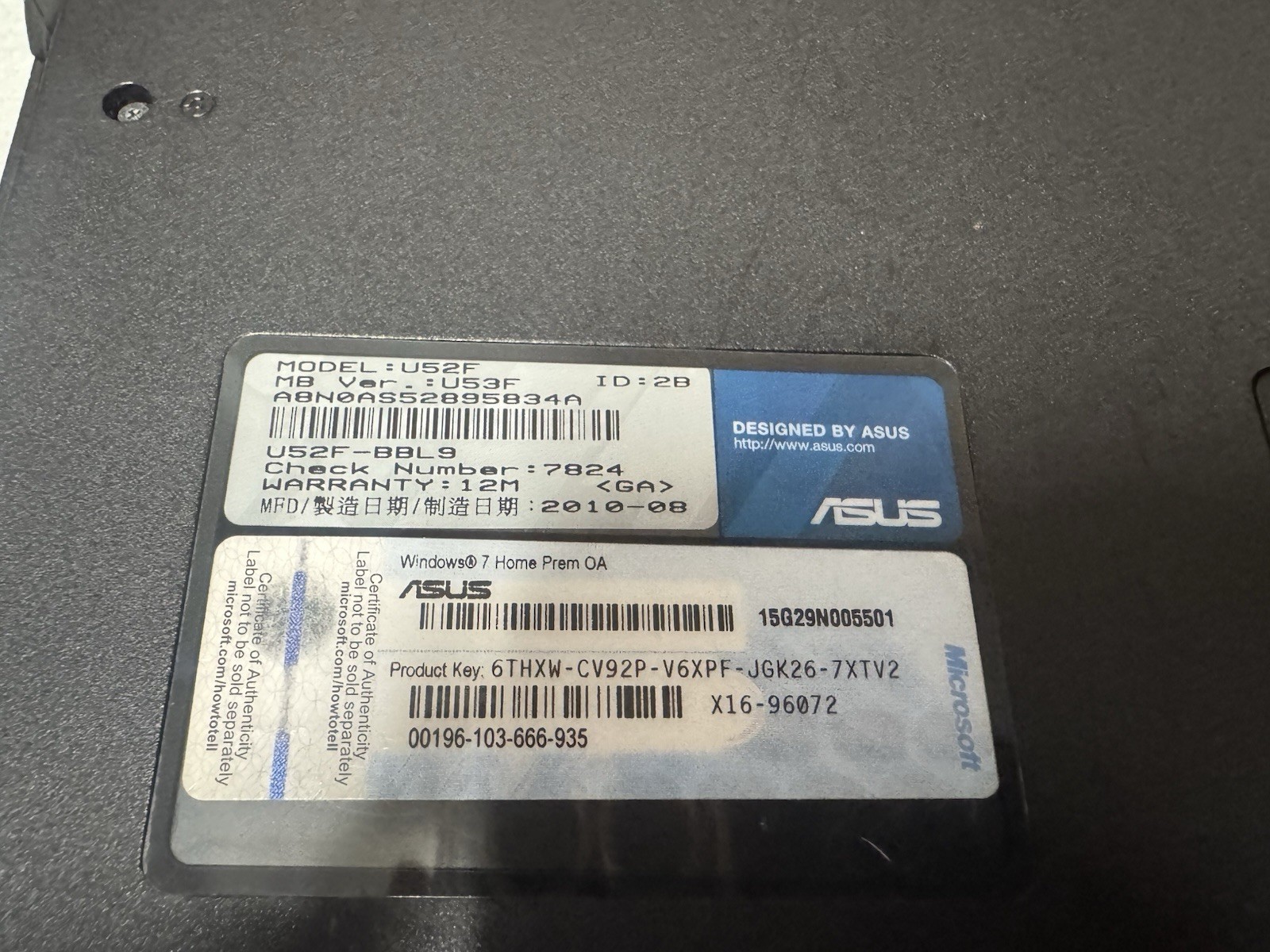 ASUS U52F Laptop i5-2.53GHz 4GB 750GB | Broken Housing | Keyboard No Response