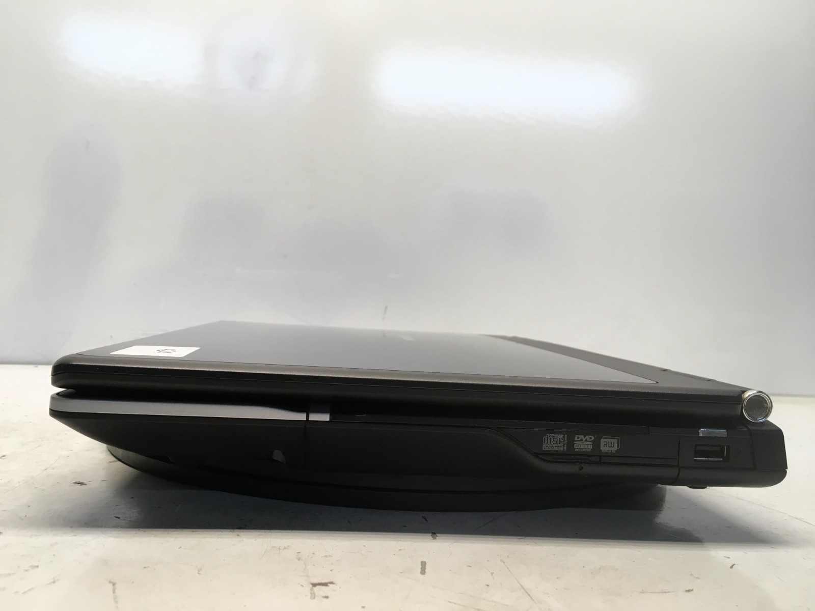Medion Akoya E5312 AMD Turion 64 X2 TL-58 1900MHz 2 GB NO HDD