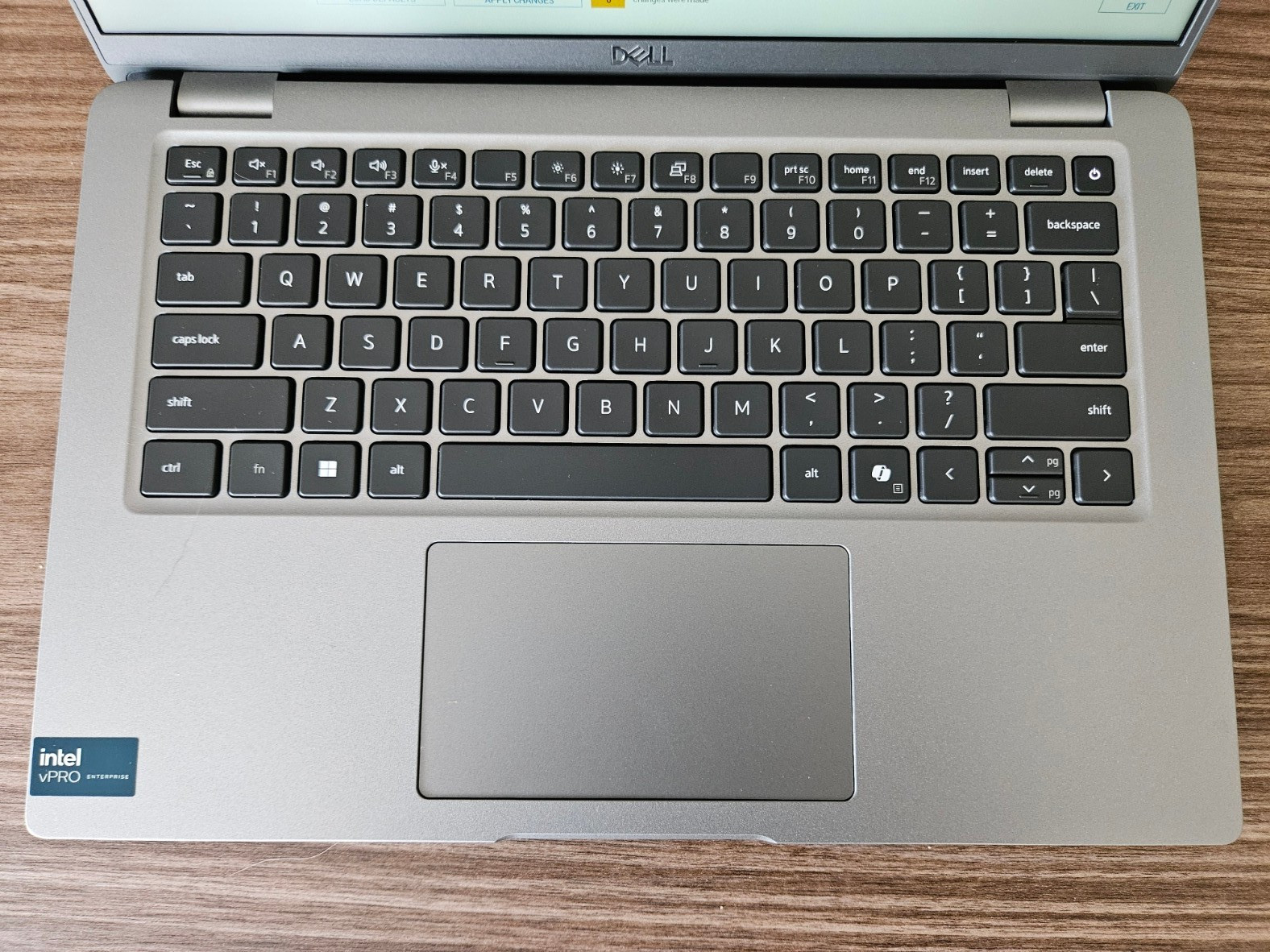 Dell Latitude 5450 14″ Core Ultra 7 165U 16GB DDR5 512GB IR Cam WiFi 6E Backlit
