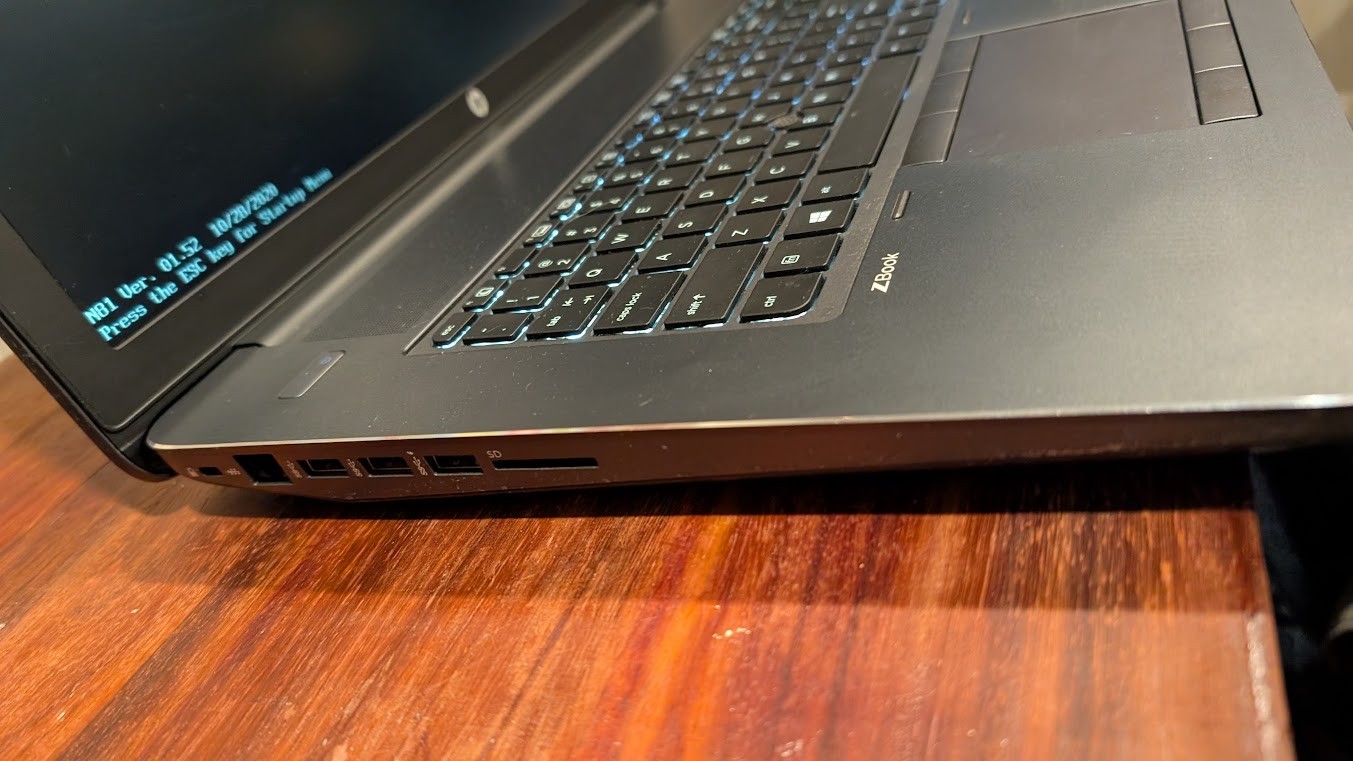 HP ZBook 15 G3 15.6” (512GB SSD Intel Core i7-6700HQ 2.6GHz 16GB RAM) Laptop