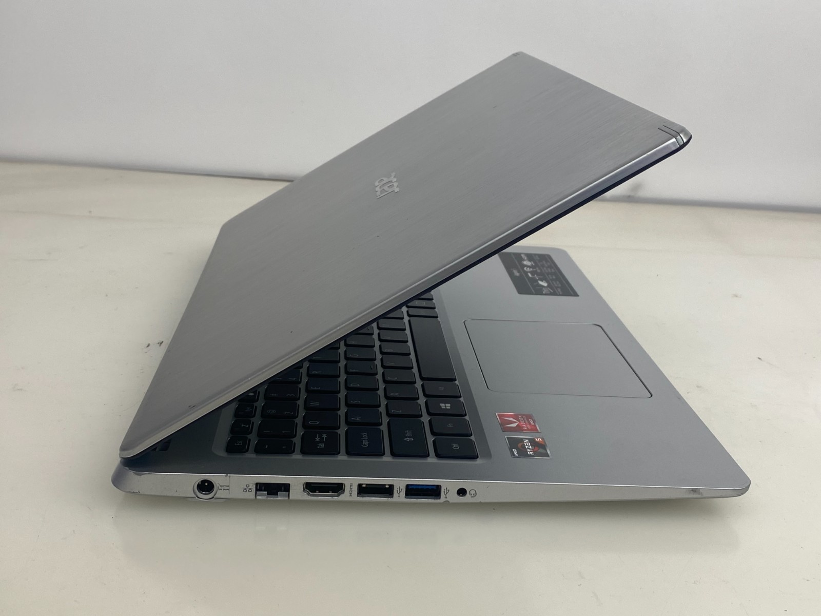 Acer Aspire 5 15.6″ A515-43 AMD Ryzen 5 5500U @ 2.10GHz 512GB NVMe 8GB RAM W11H