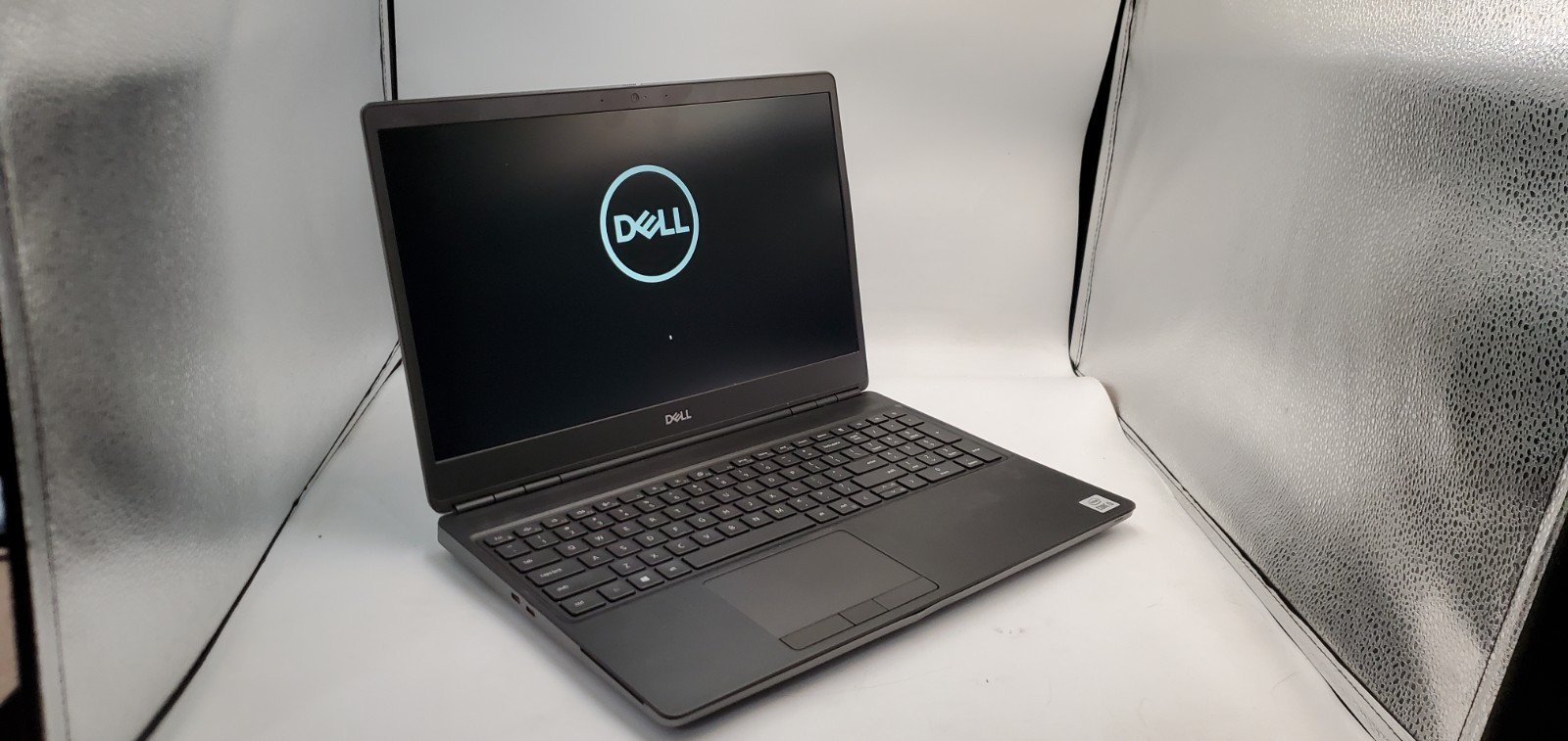 Dell Precision 7550 Laptop Intel Core i5-10th Gen 32GB RAM 512GB SSD W11P