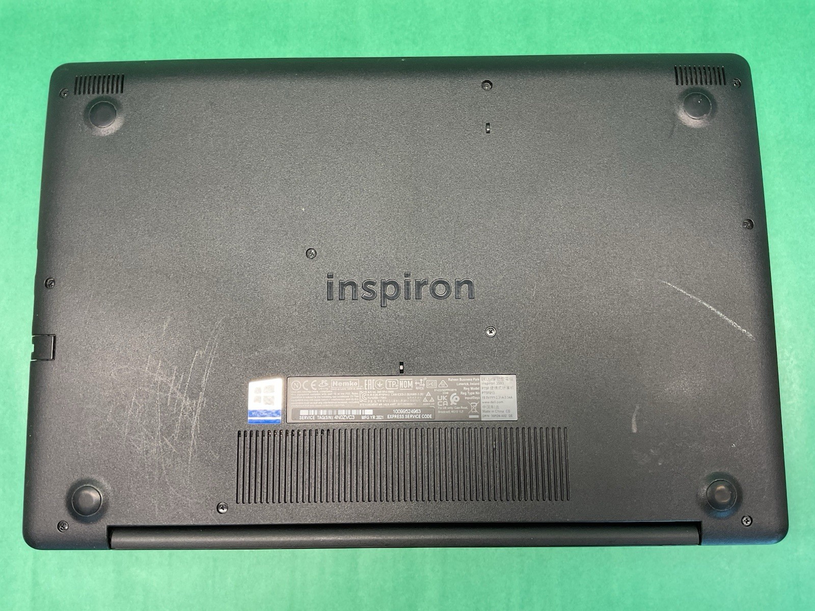 Lot Of 2 – Dell Inspiron 3593 – 15.6″ – Power On – NO HARD DRIVES – Untested