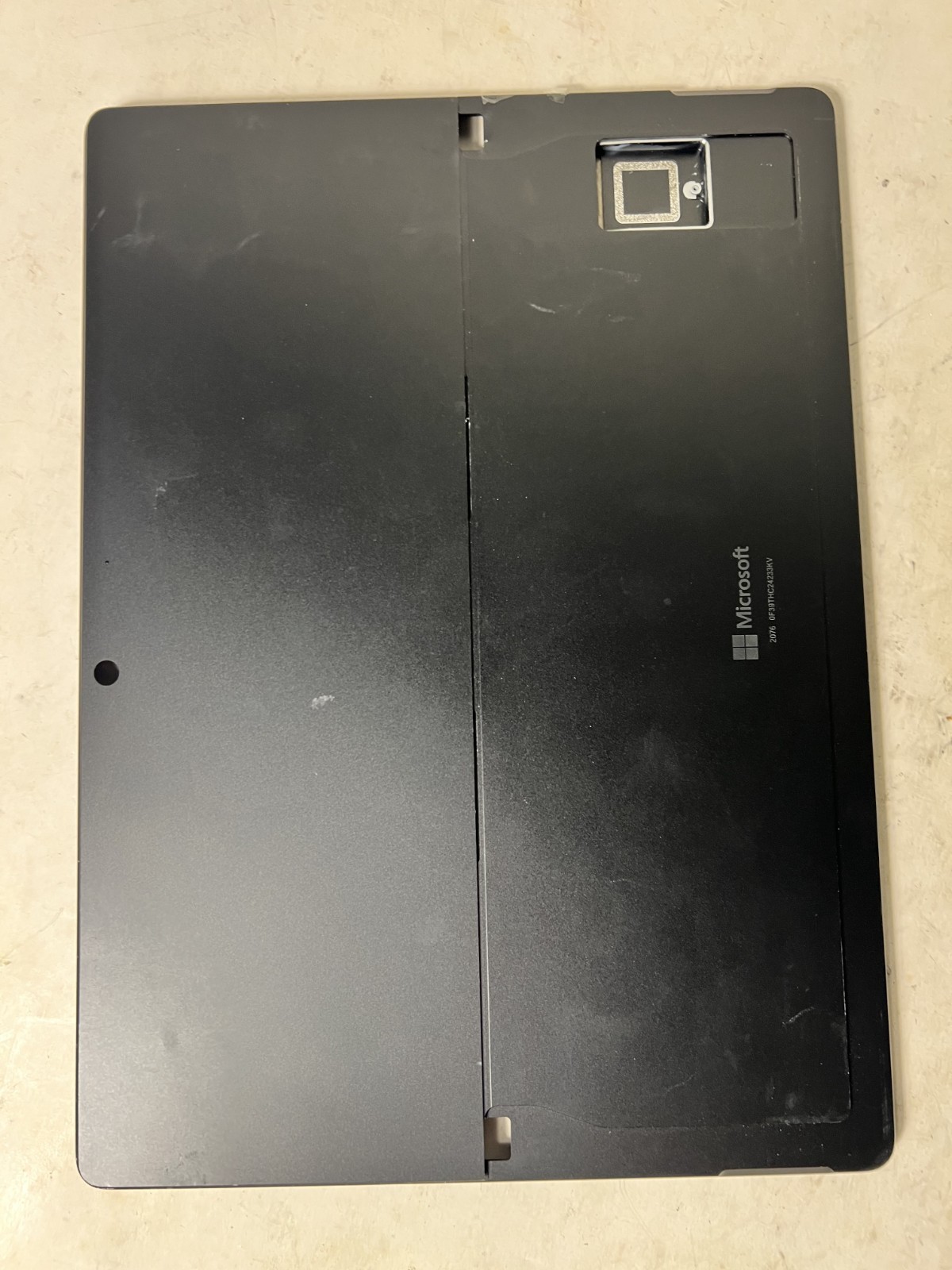 Microsoft Surface Pro 11 2076 13″ Snapdragon X Plus 3.4GHz 16GB NO SCREEN NO SSD