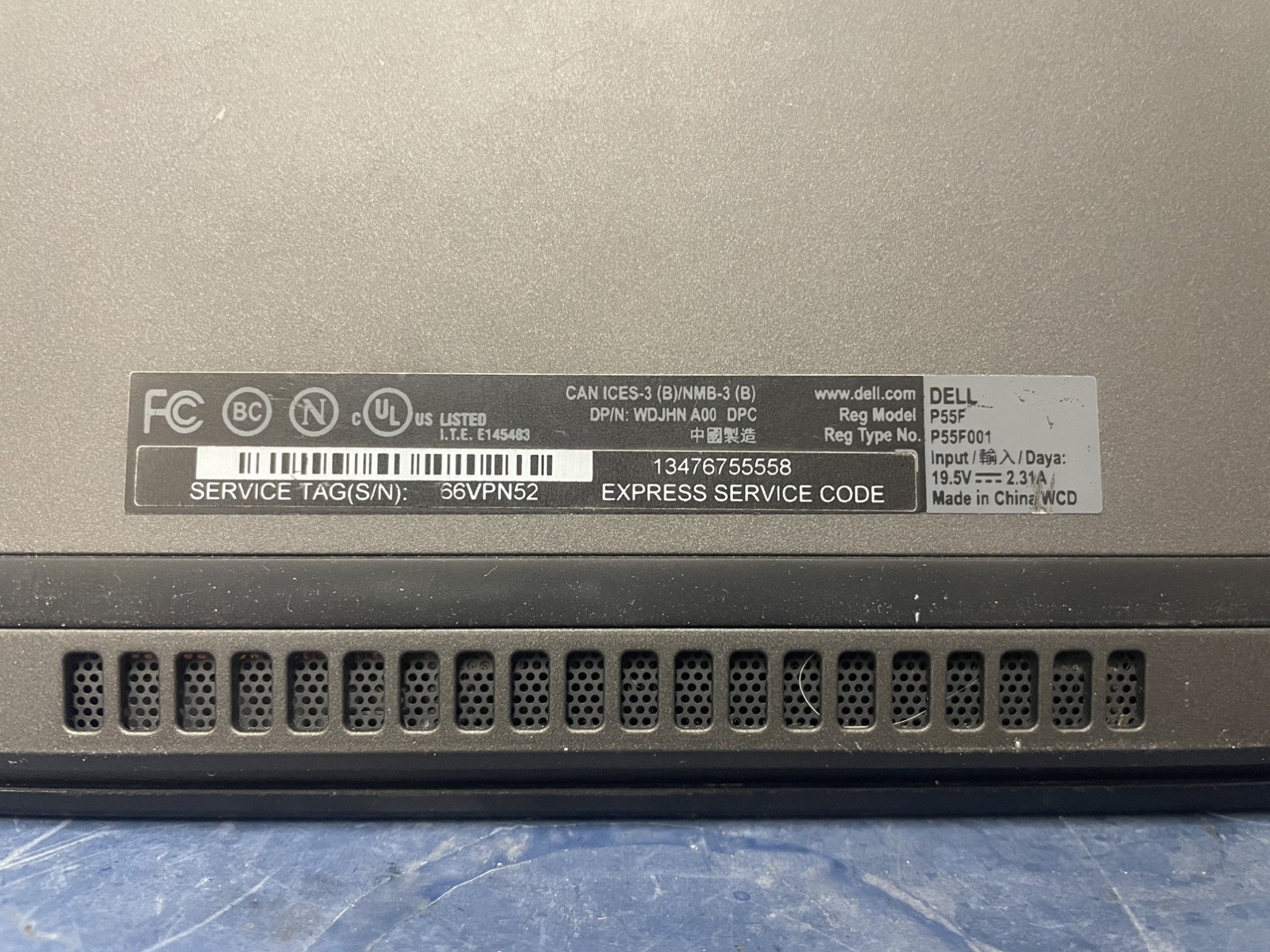 DELL INSPIRON 11 – 3000 SERIES LAPOTOP NEEDS REPAIR READ DESCRIPTION!
