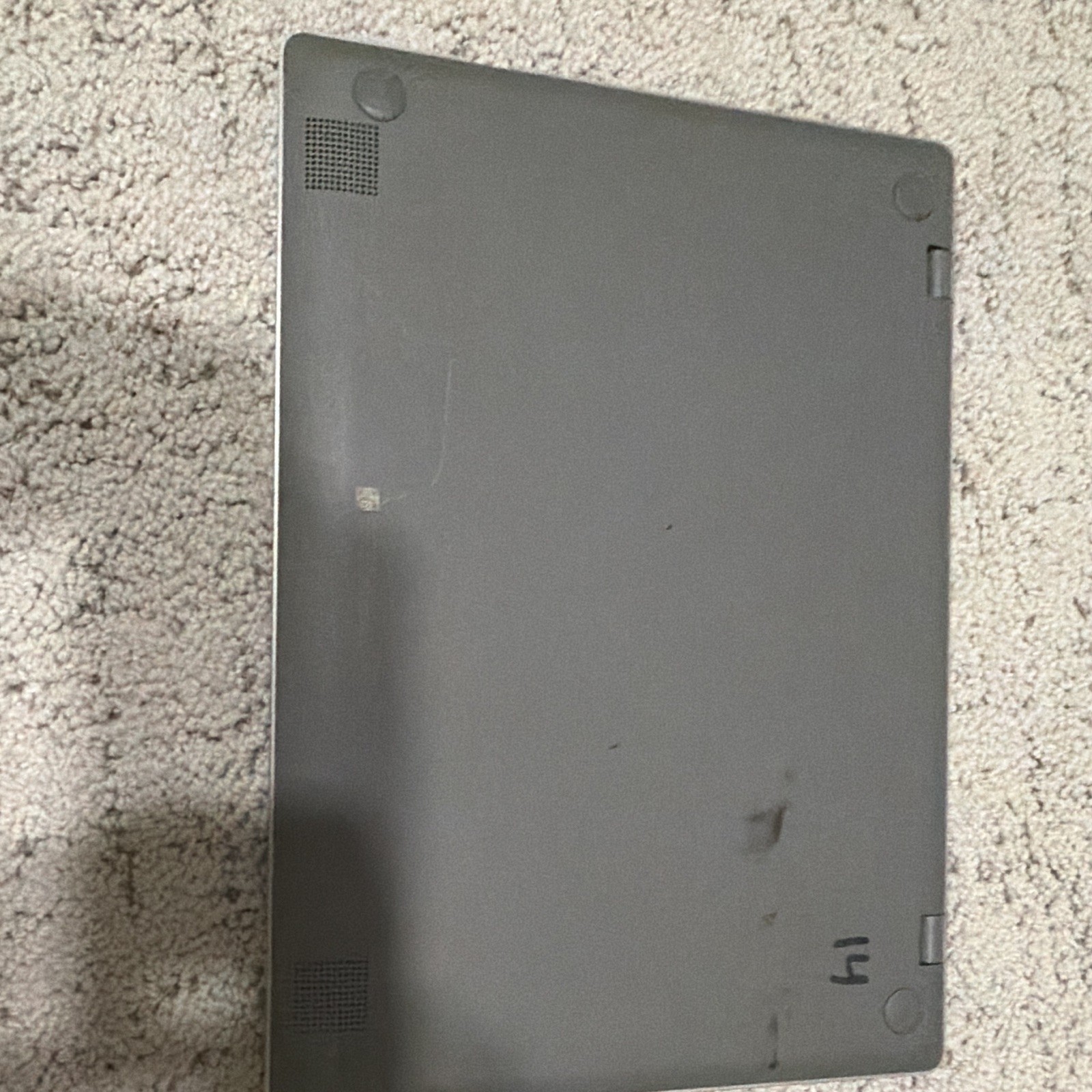 Samsung Chromebook 11.6 in Chrome OS Laptop, Built-In Webcam, Silver