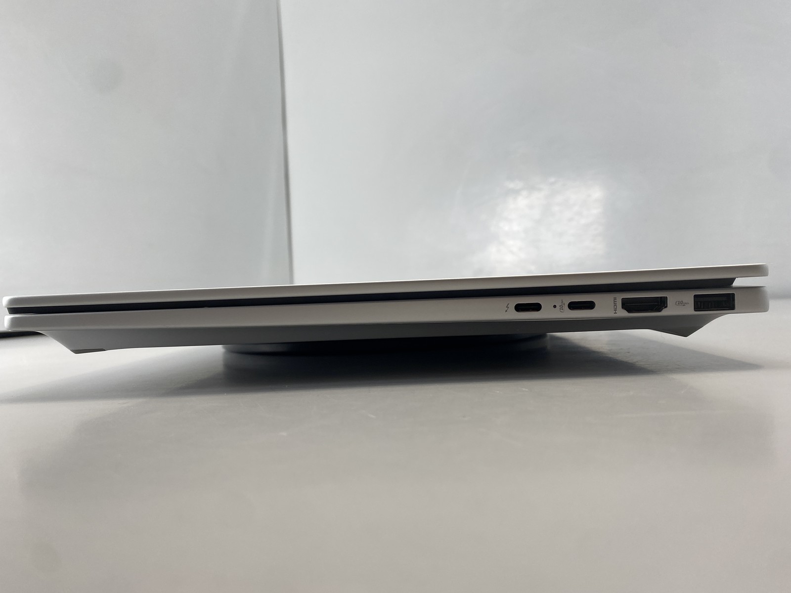 HP Laptop Omnibook 7 AI 16-AY0075CL 16″ Intel Core Ultra 7 255H 1TB- Silver