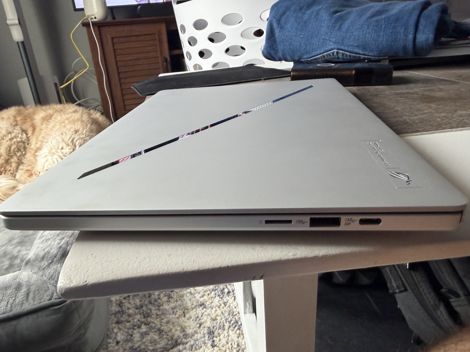 ASUS ROG Zephyrus G14 3K 120Hz OLED Ryzen 9 8945HS, 16GB/1TB, RTX 4060 – Used