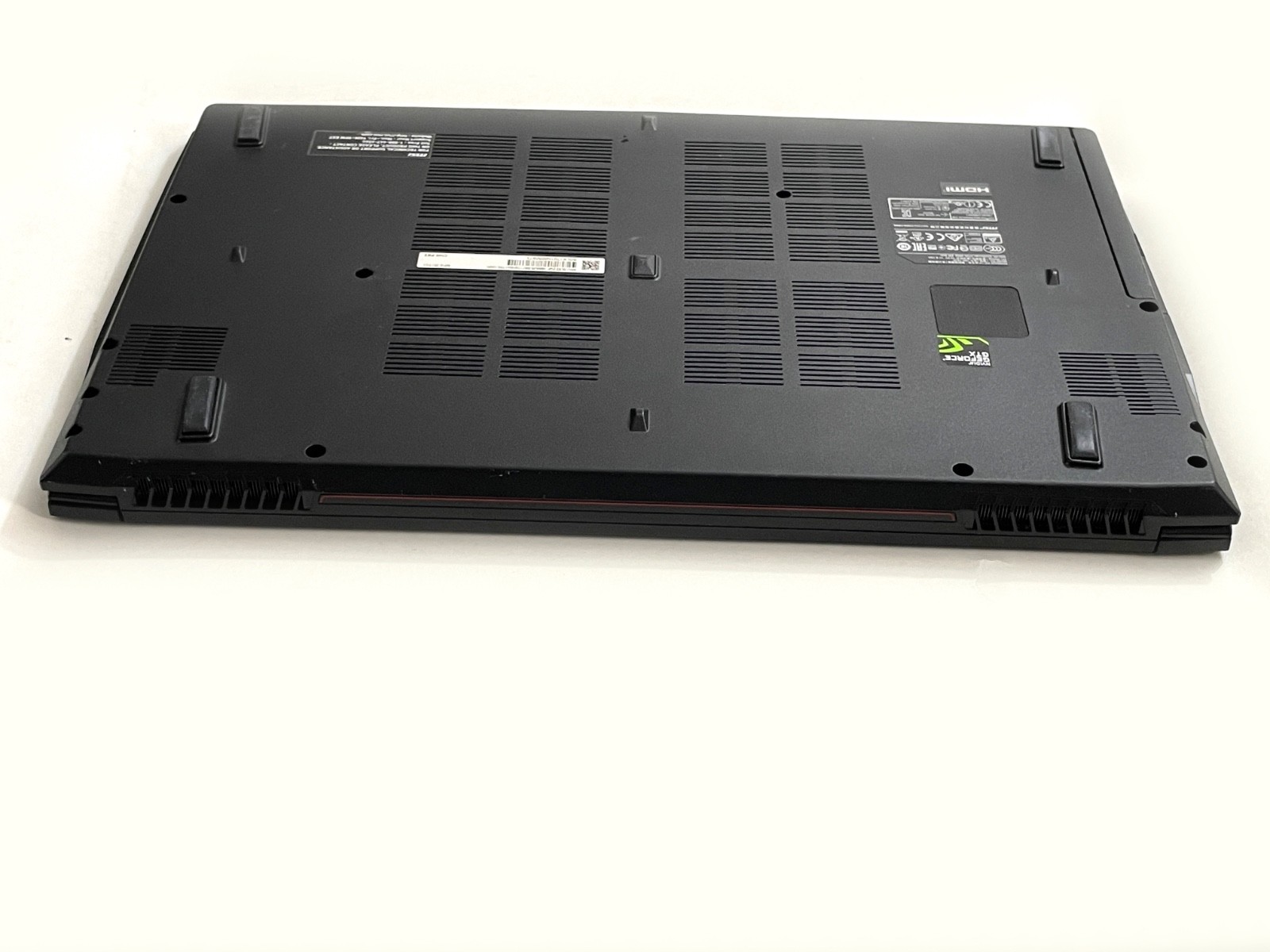 MSI GL62 7QF 15.6″ Laptop i7 – 8GB Memory – NVIDIA GeForce GTX 960M – 500GB SSD
