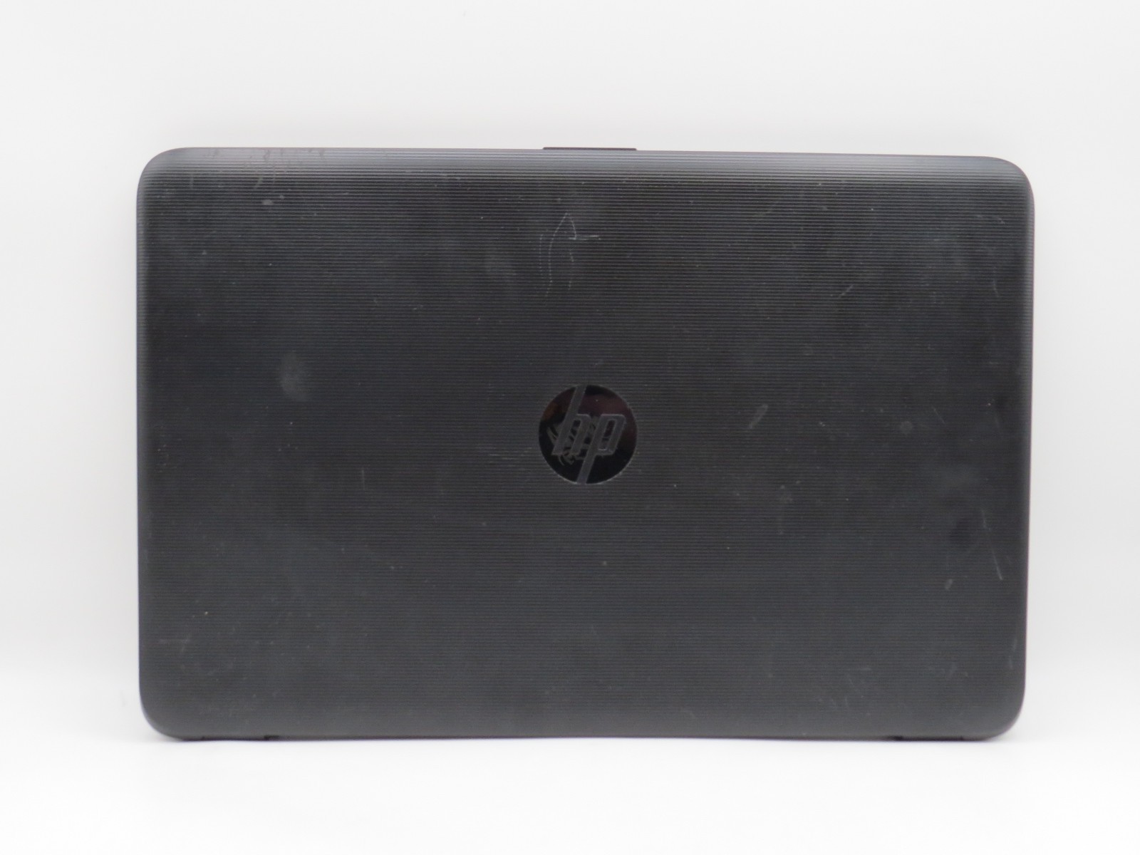 HP Pavilion A10-9600P @ 2.4GHz 8GB DDR4 256GB SSD 15.6″ No OS/Battery
