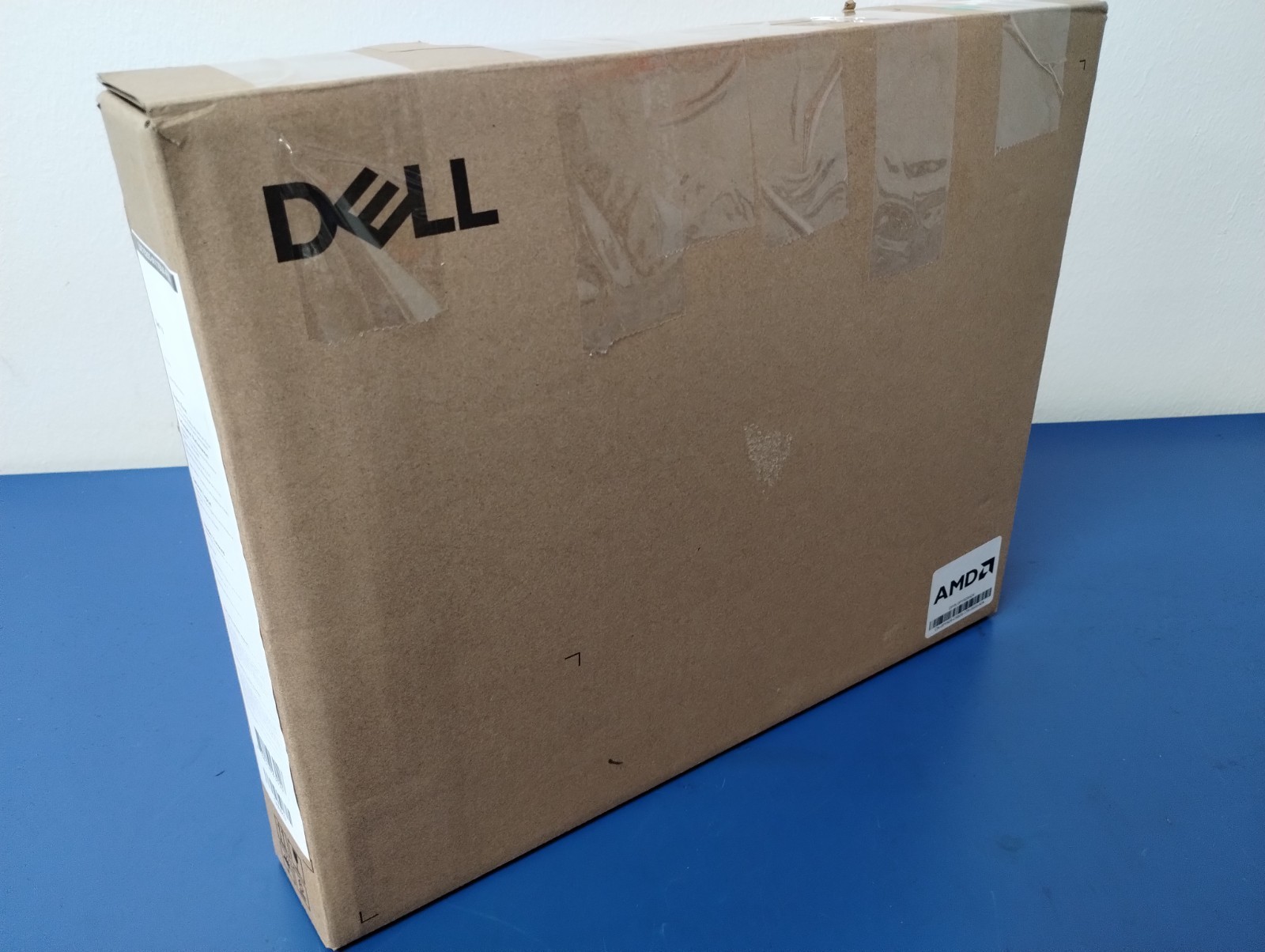 DELL 15 DC15255 G8MK9, AMD Ryzen 7 7730U, 2.00 GHz, 16 GB RAM, 512 GB NVMe