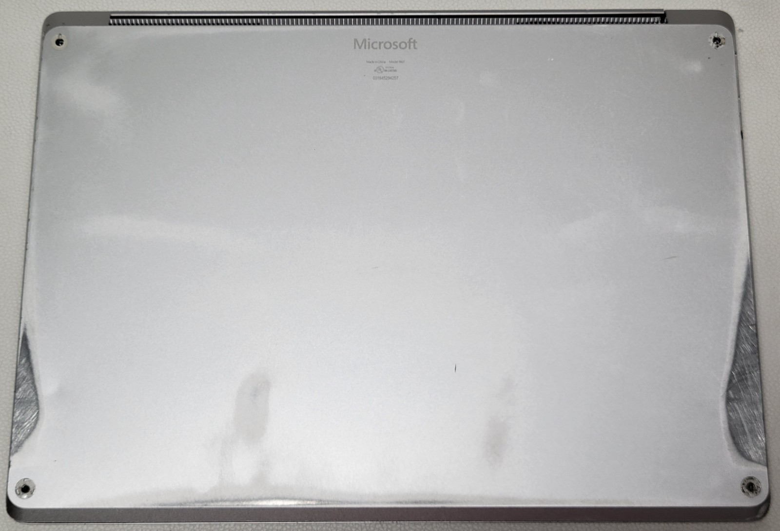 Surface Laptop 3 256GB i7-1065G7 16GB RAM NO ADAPTER (UID ME791A8F0D)