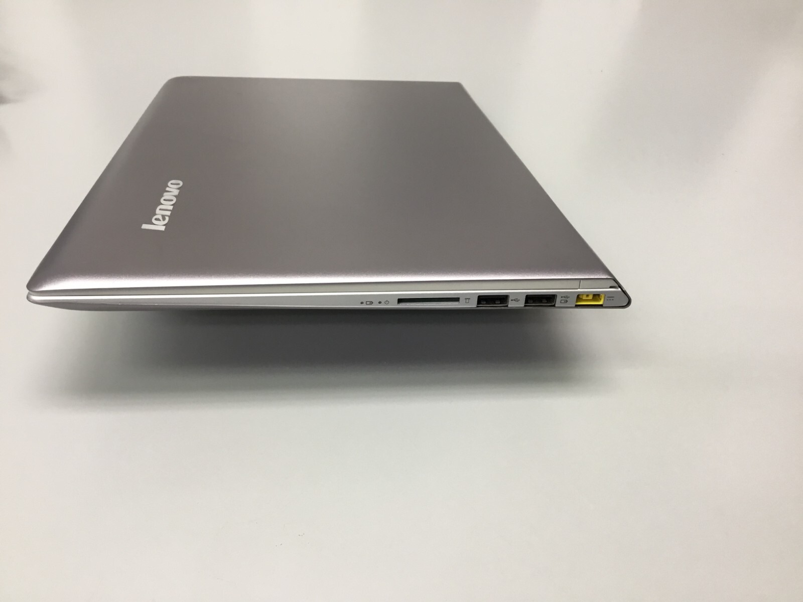 Lenovo Idealpad U430 Touch 14” 256 GB SSD Core i5 4th Gen 1.70GHz 4 GB RAM